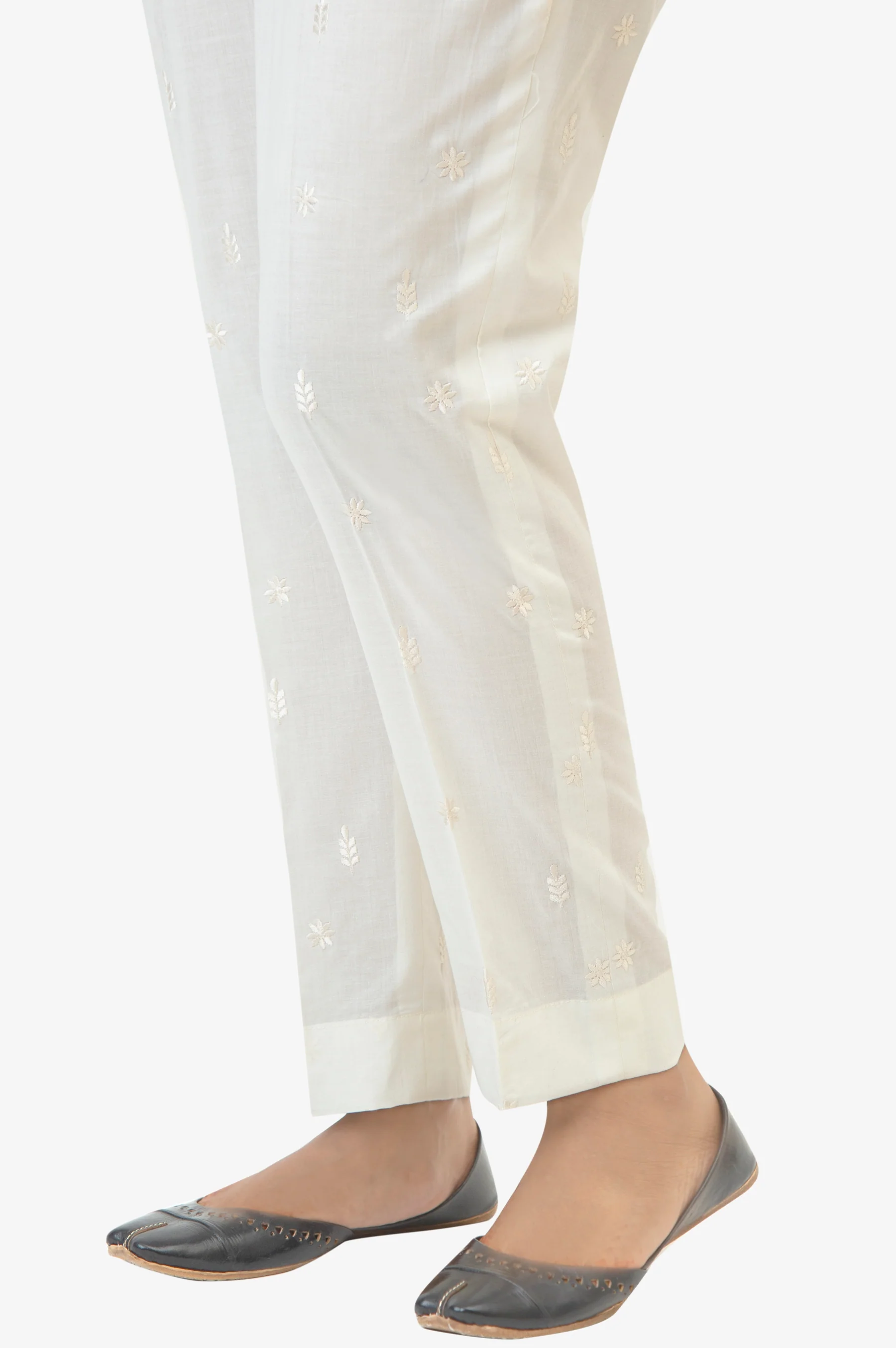 Embroidered Cambric Cigeratte Pants - Cream White - Image 3