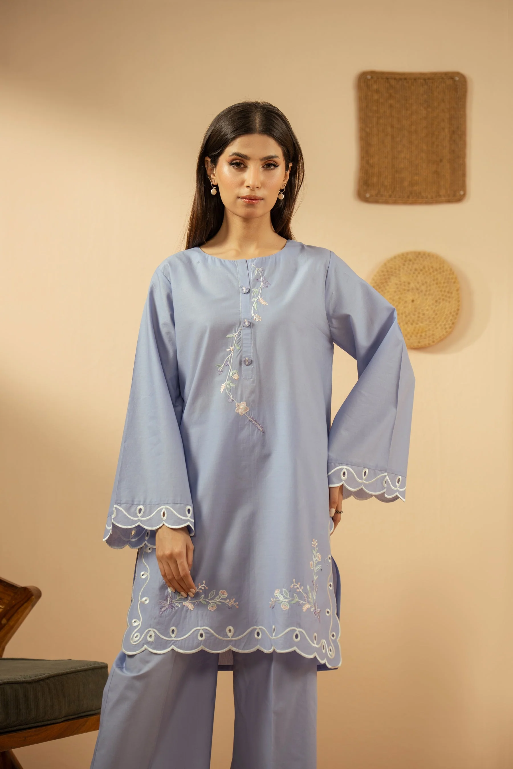 EMBROIDERED CAMBRIC STITCHED 2 PIECE SUIT (FACTORY E-OUTLET) - Image 5