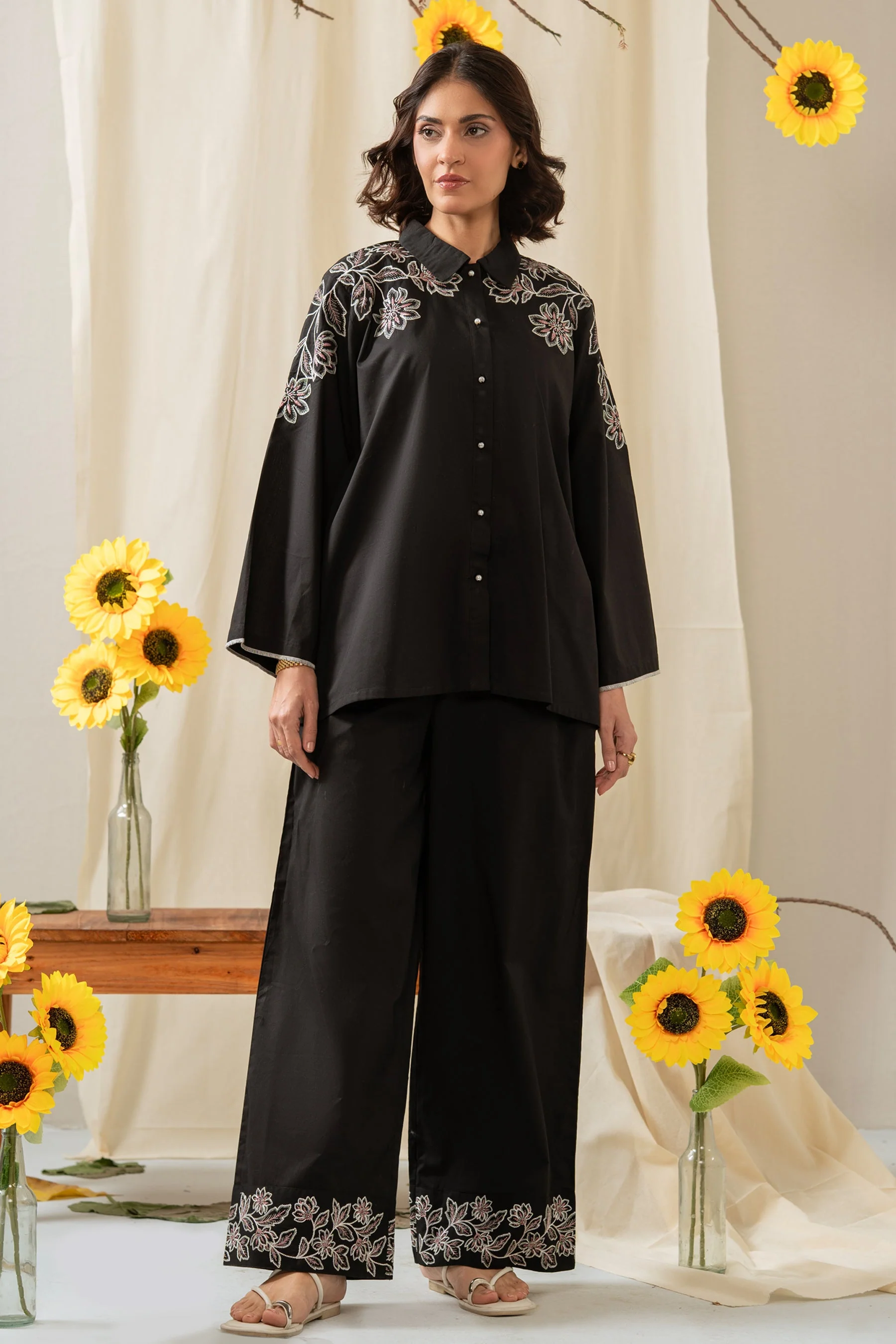 EMBROIDERED CAMBRIC CO-ORD SET (FACTORY E-OUTLET)
