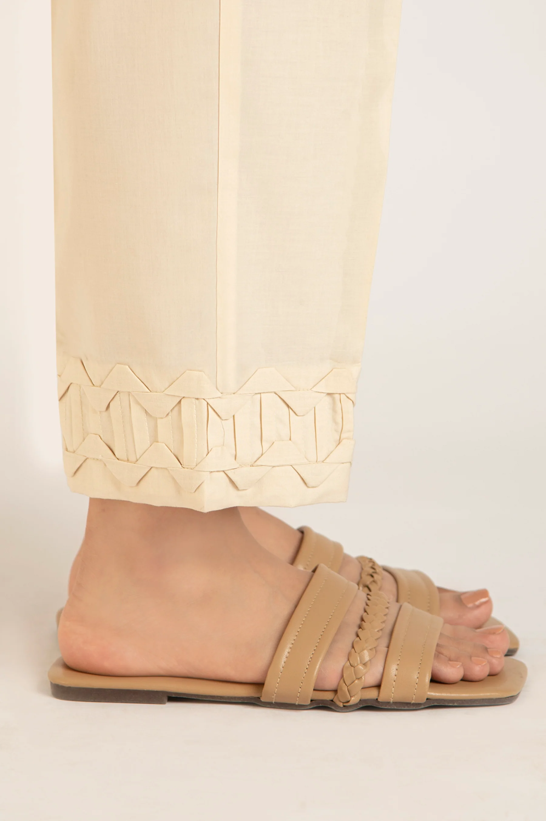 EMBROIDERED PANTS - Image 3