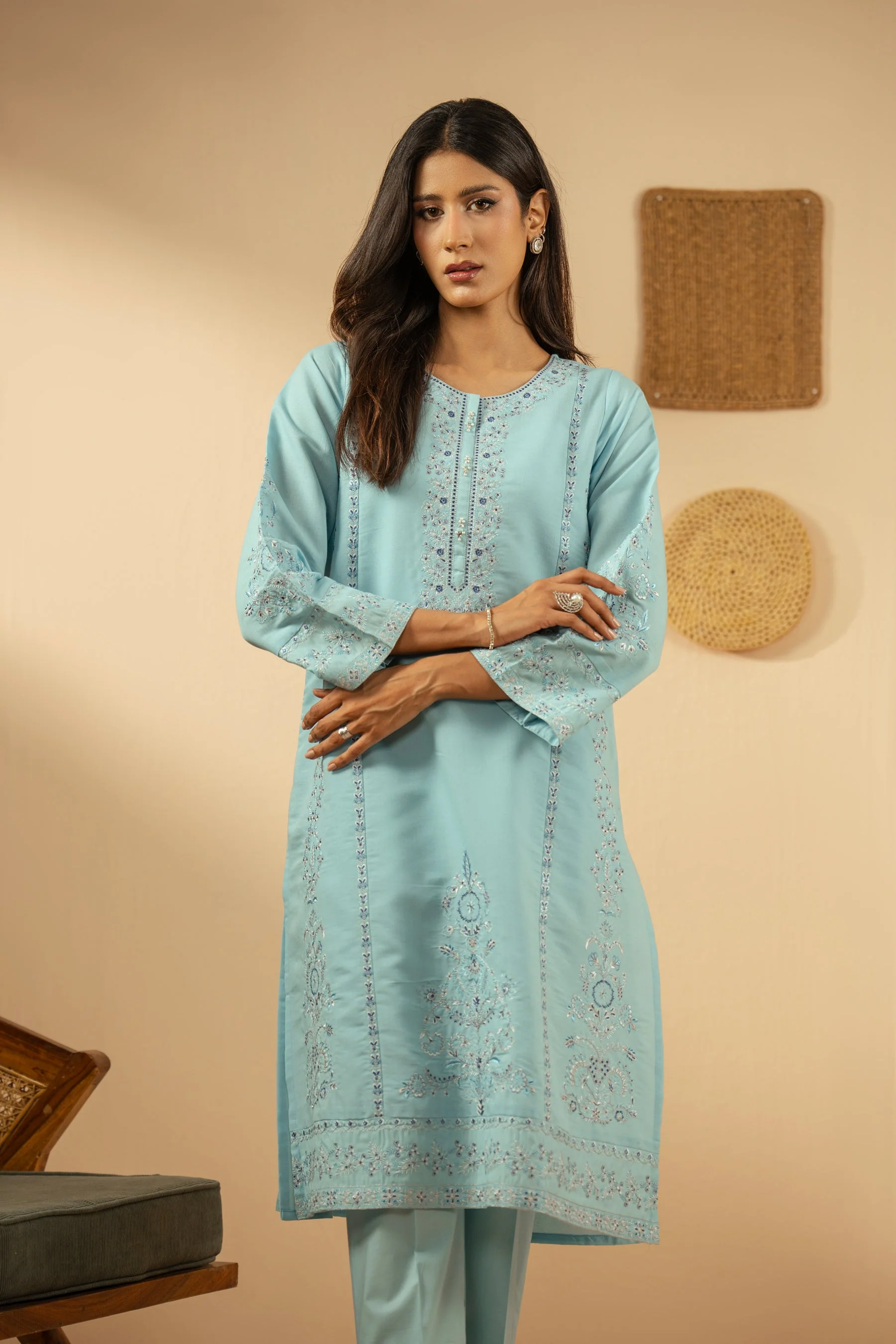 EMBROIDERED CAMBRIC ZARI STITCHED 2 PIECE SUIT (FACTORY E-OUTLET) - Image 6