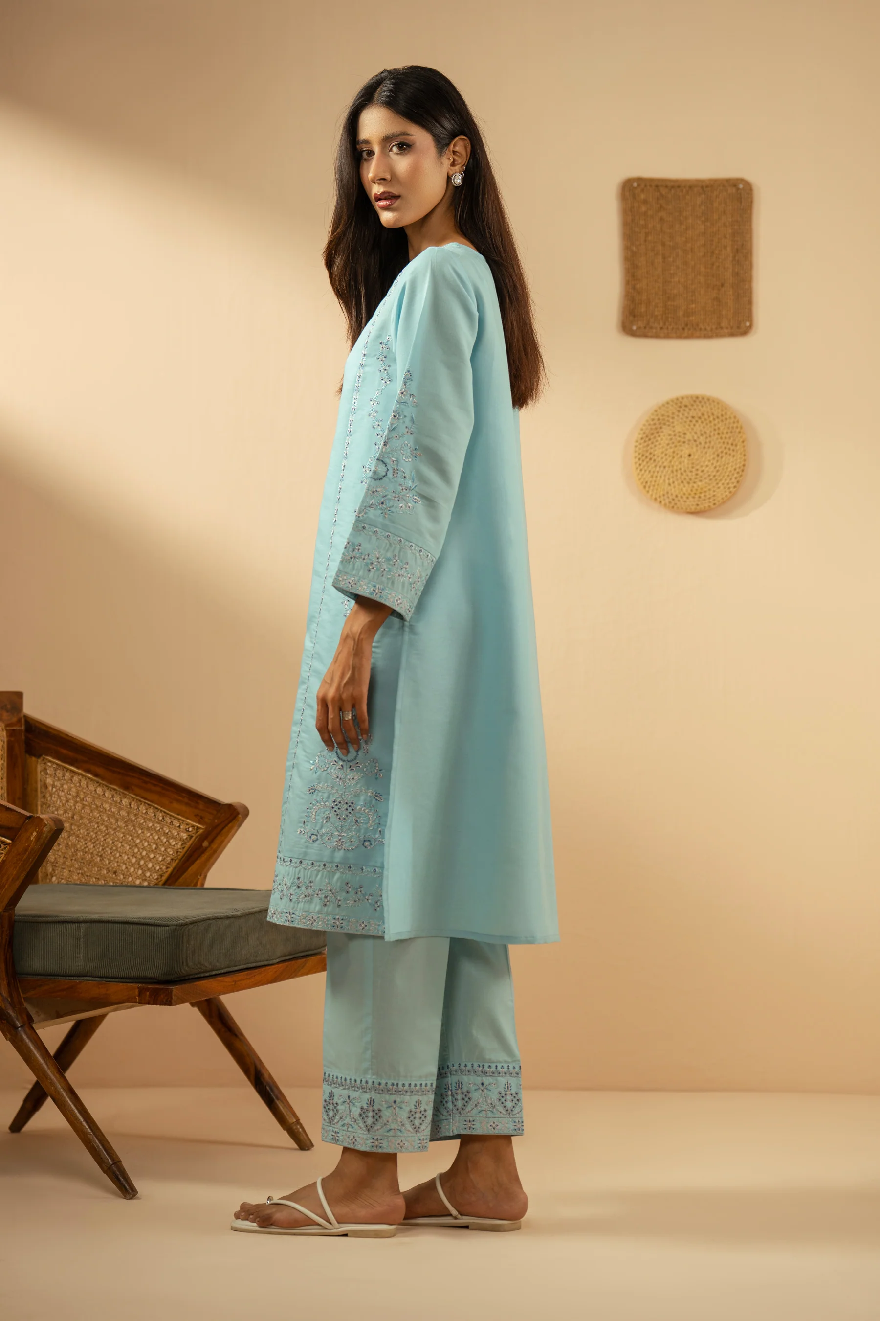 EMBROIDERED CAMBRIC ZARI STITCHED 2 PIECE SUIT - Image 8