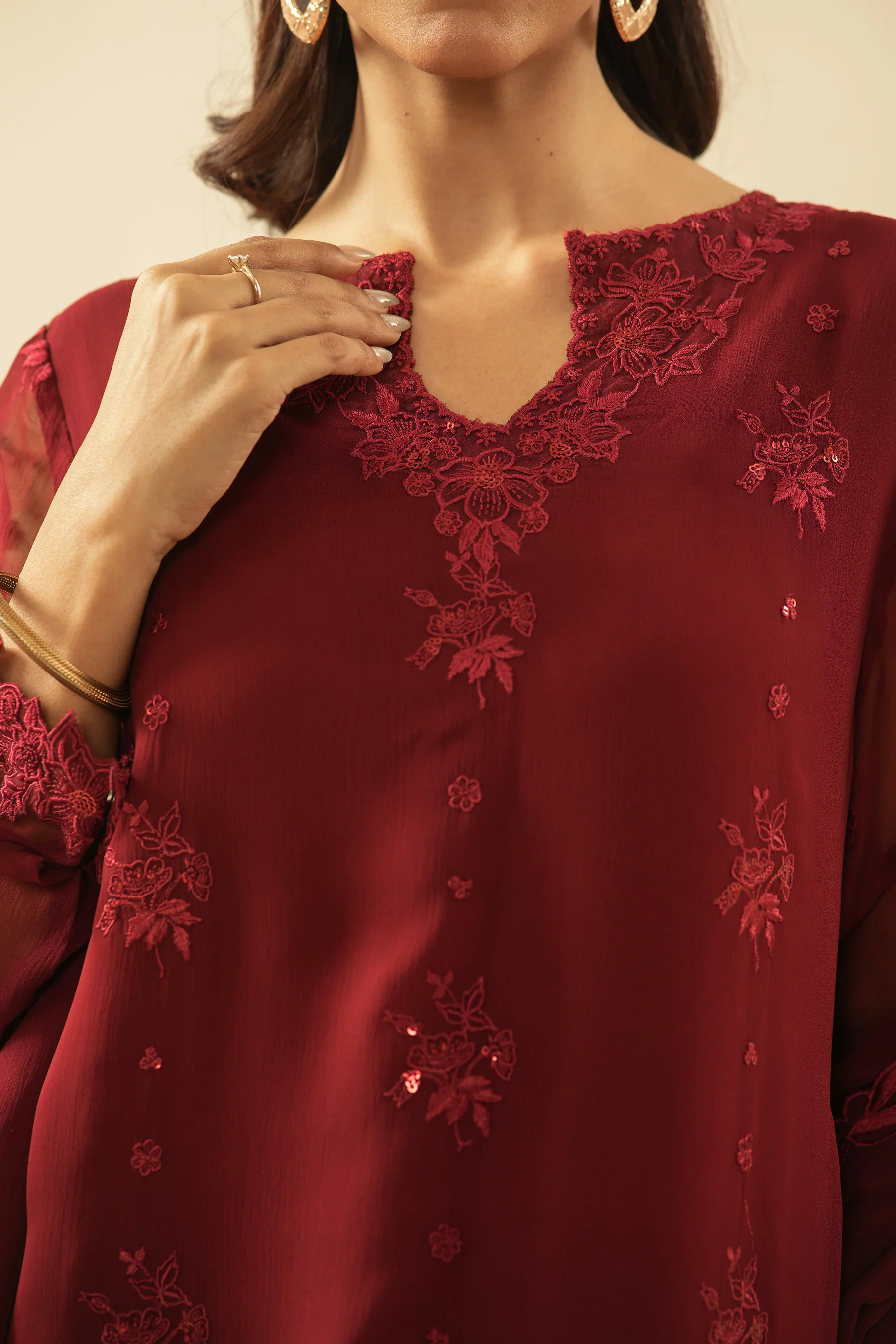 EMBROIDERED CHIFFON UNSTITCHED 3 PIECE SUIT - Image 6