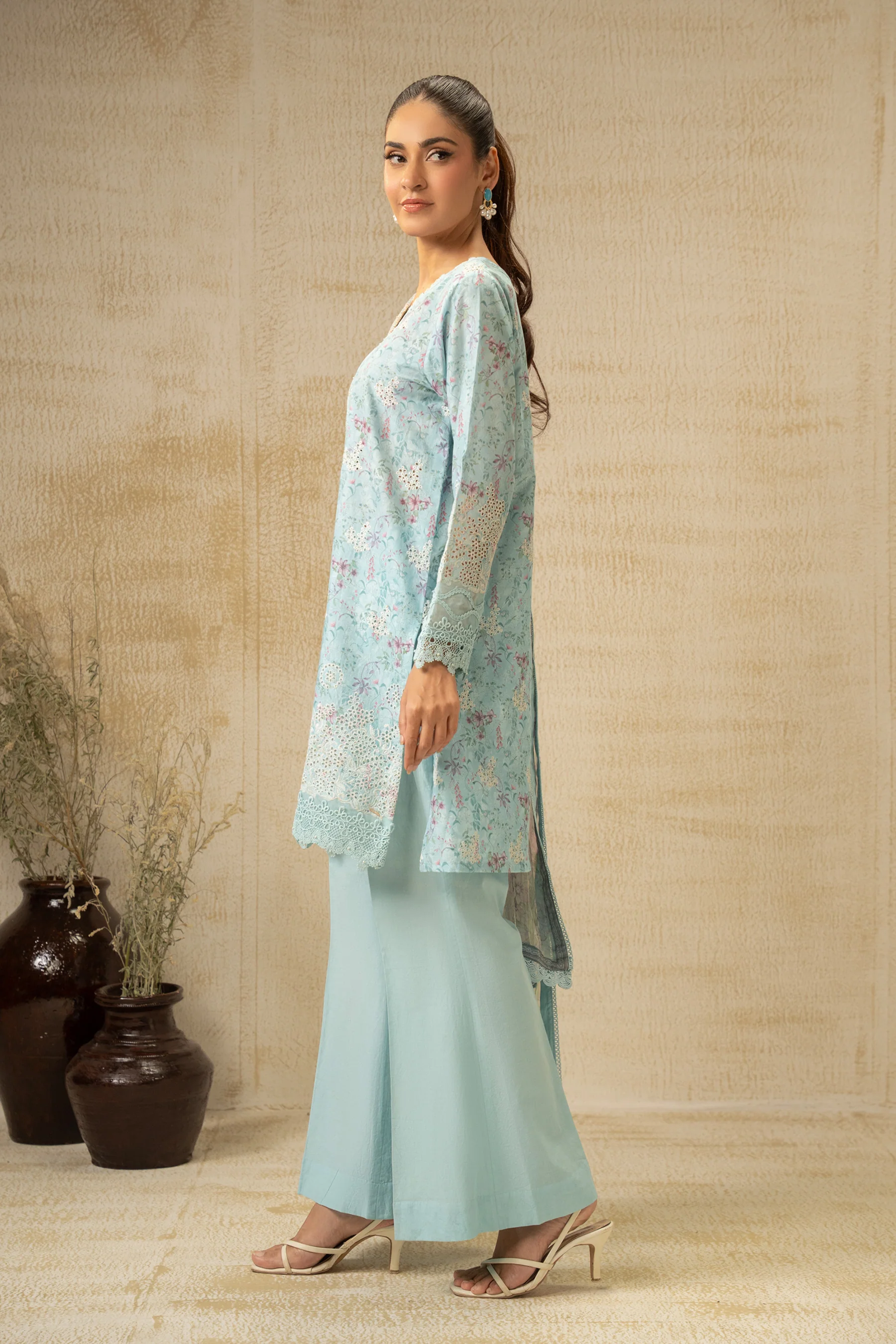 EMBROIDERED CHIKANKARI UNSTITCHED 3 PIECE SUIT - Image 4