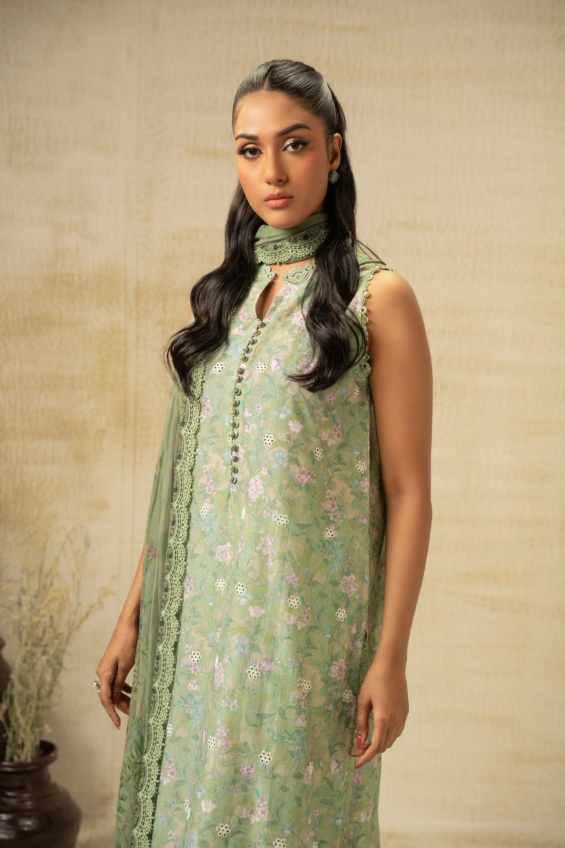 EMBROIDERED CHIKANKARI UNSTITCHED 3 PIECE SUIT - Image 4