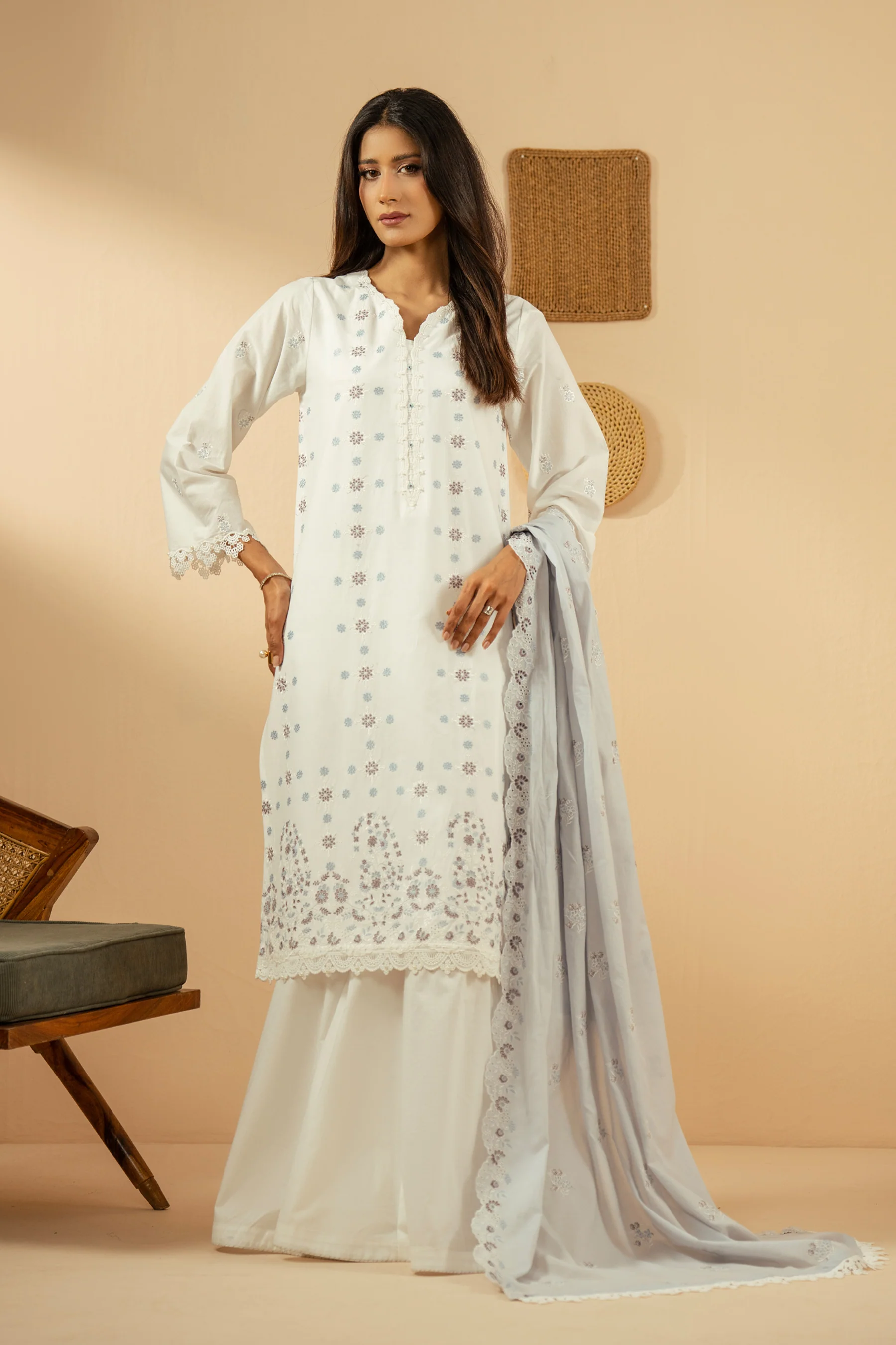 EMBROIDERED CHIKANKARI UNSTITCHED 3 PIECE SUIT - Image 4