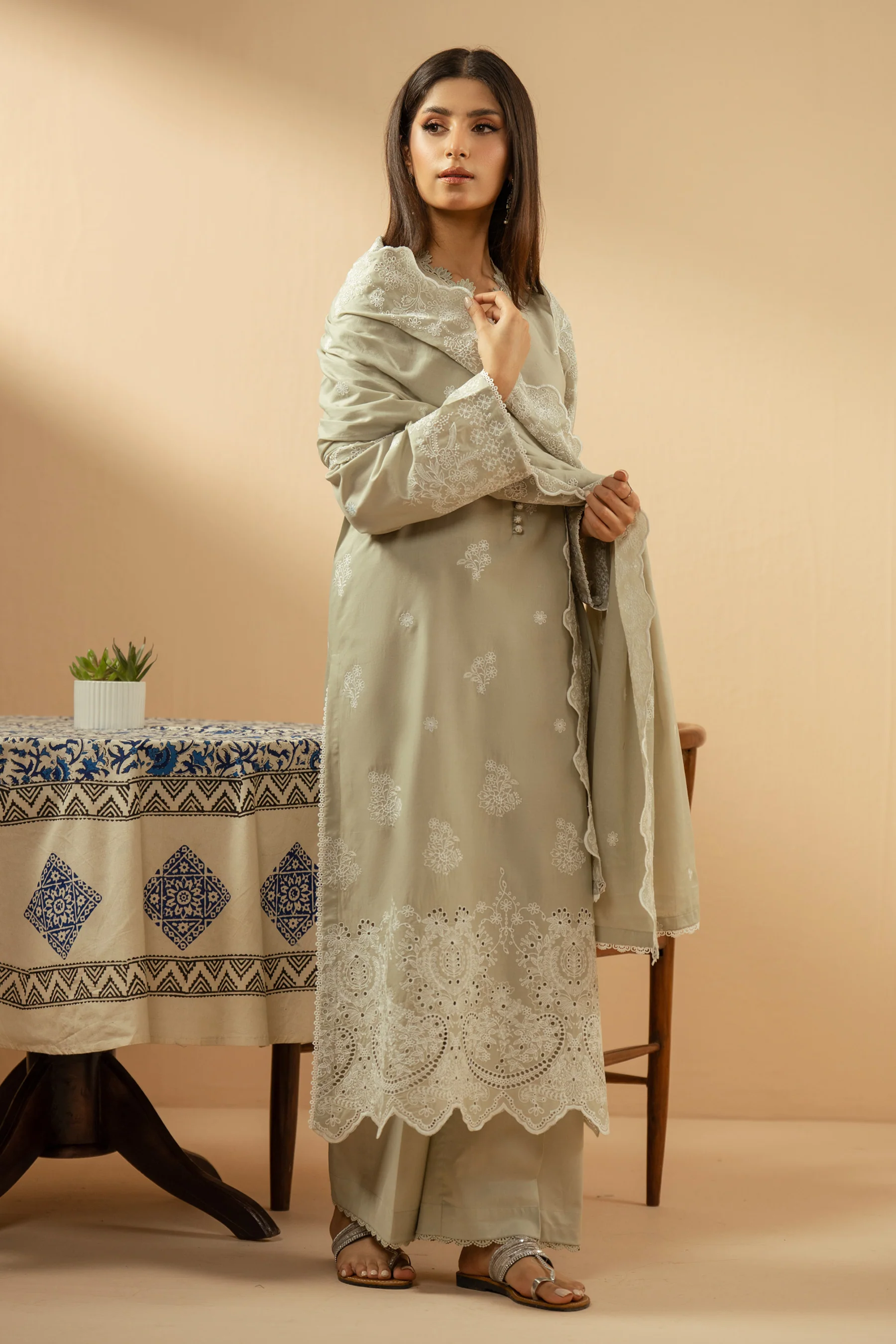 EMBROIDERED CHIKANKARI UNSTITCHED 3 PIECE SUIT - Image 5