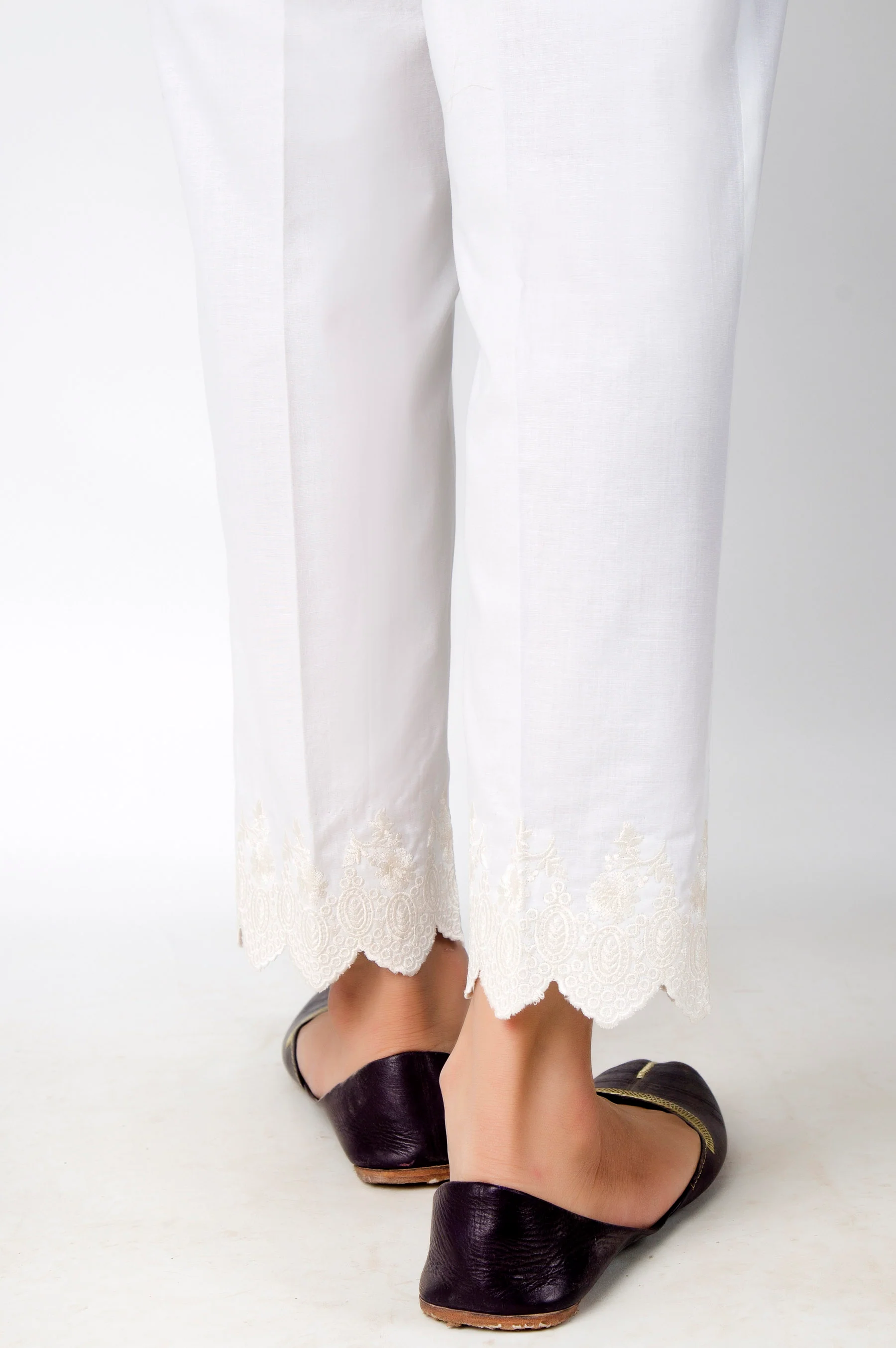 Embroidered Cambric Pants - Off White - Image 2