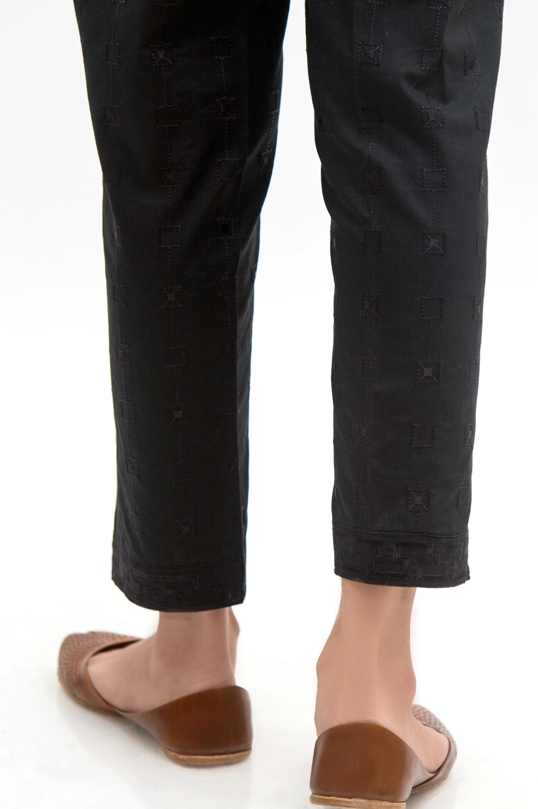 Embroidered Cambric Cigarette Pants - Black - Image 2