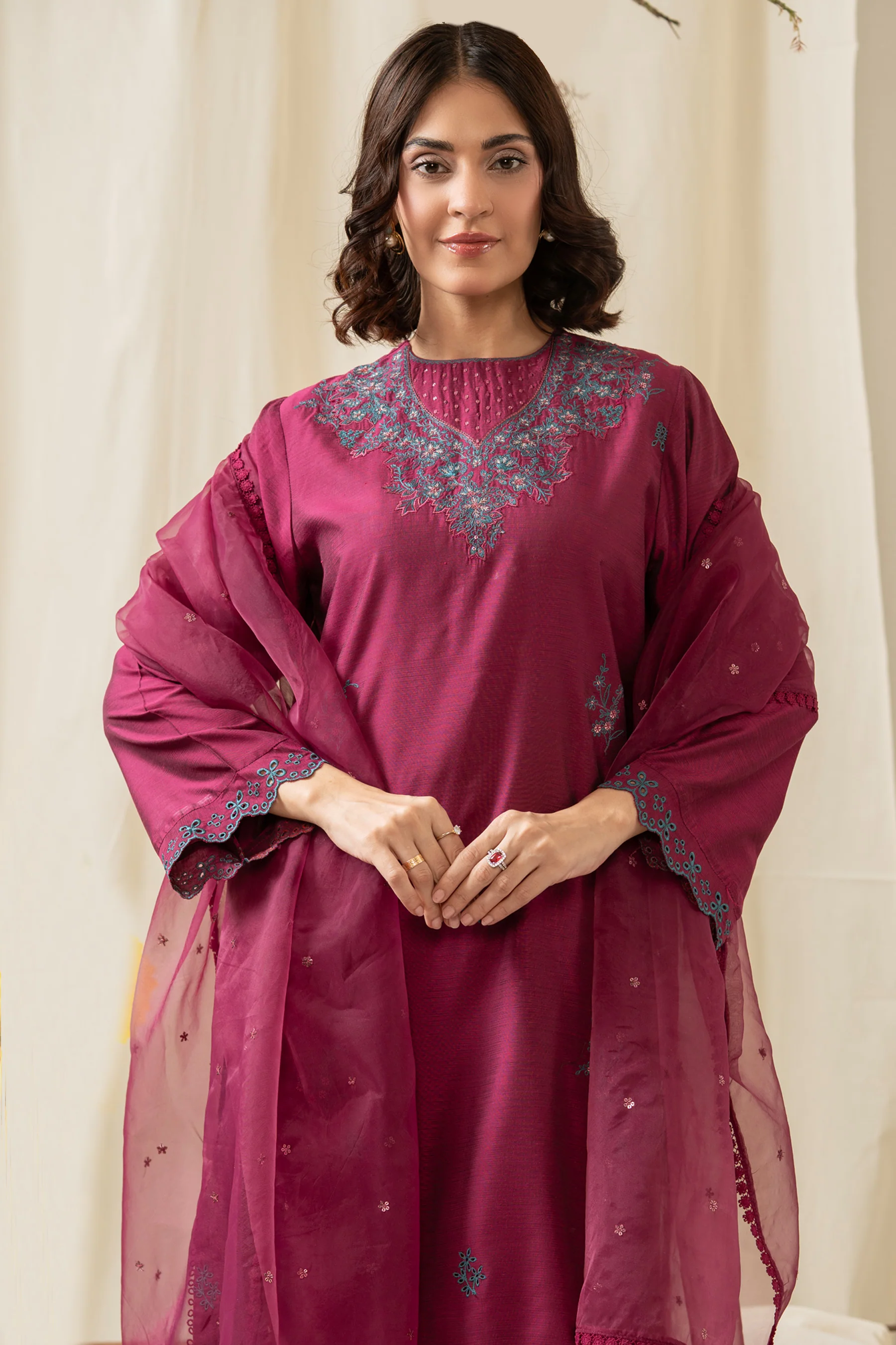 EMBROIDERED COTTON SILK STITCHED 3 PIECE SUIT - Image 4