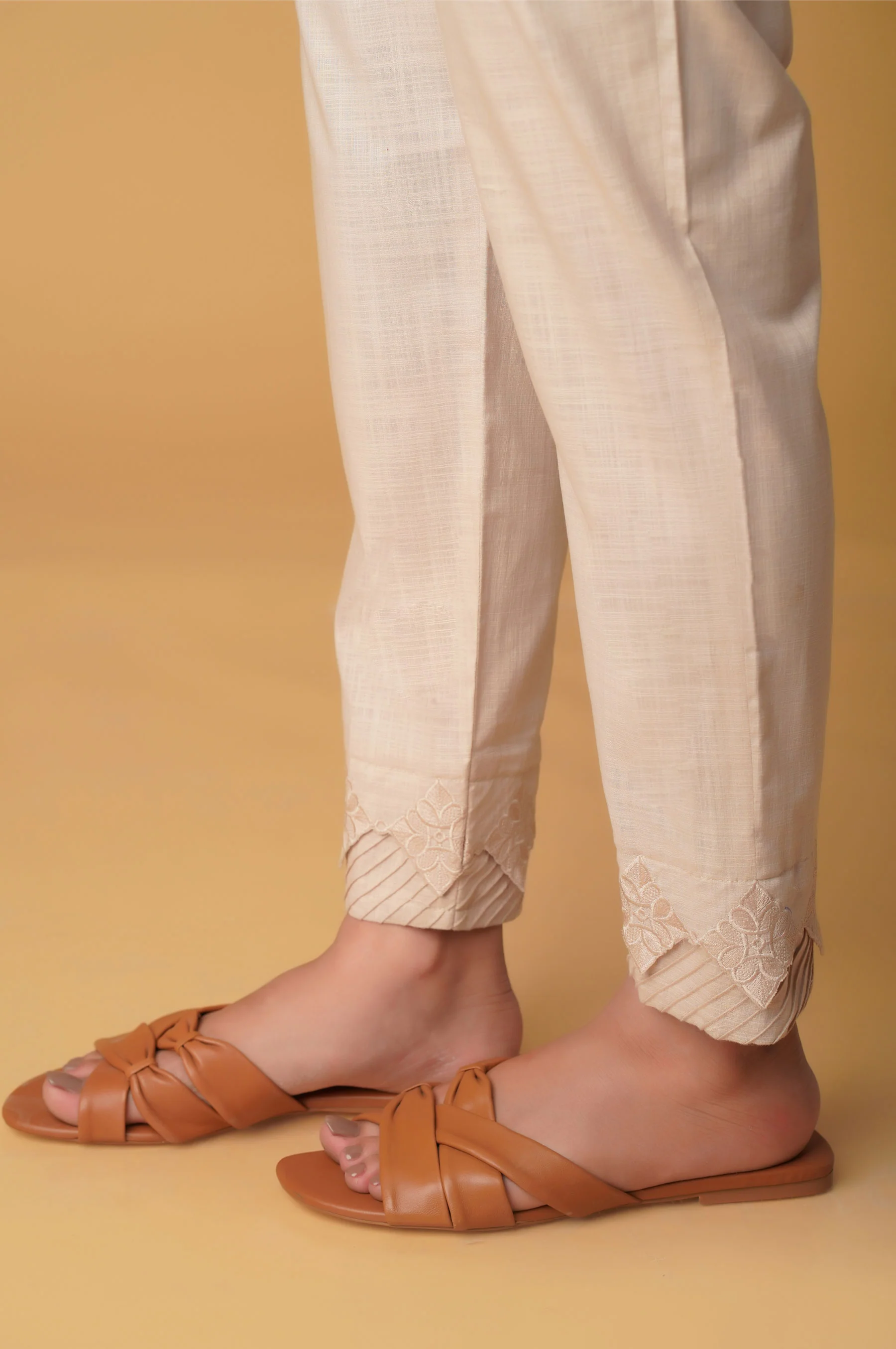 Embroidered Cotton Slub Cigarette Pants - Beige. - Image 2