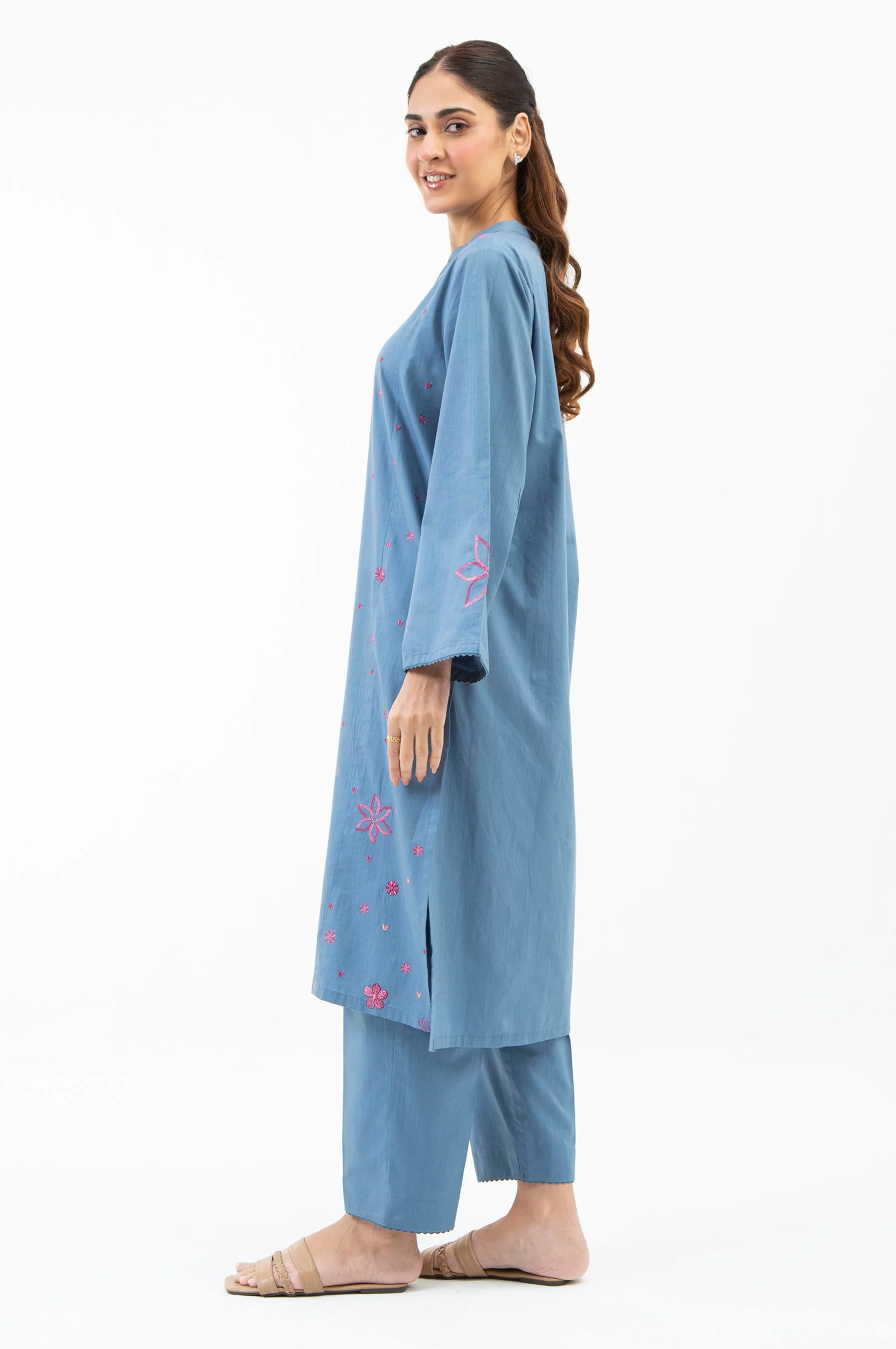 EMBROIDERED COTTON SLUB STITCHED 2 PIECE SUIT (FACTORY E-OUTLET) - Image 4