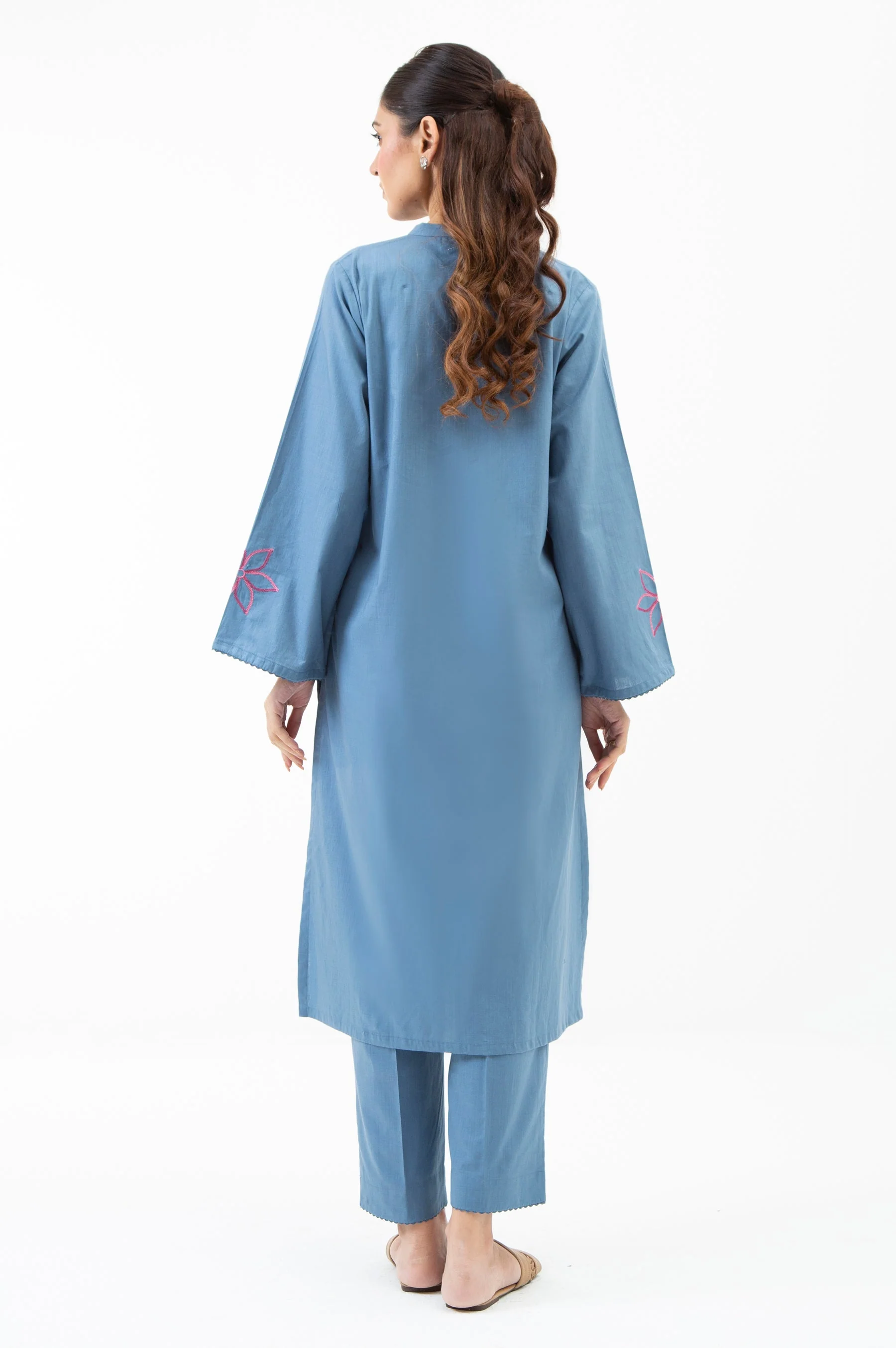 EMBROIDERED COTTON SLUB STITCHED 2 PIECE SUIT (FACTORY E-OUTLET) - Image 5