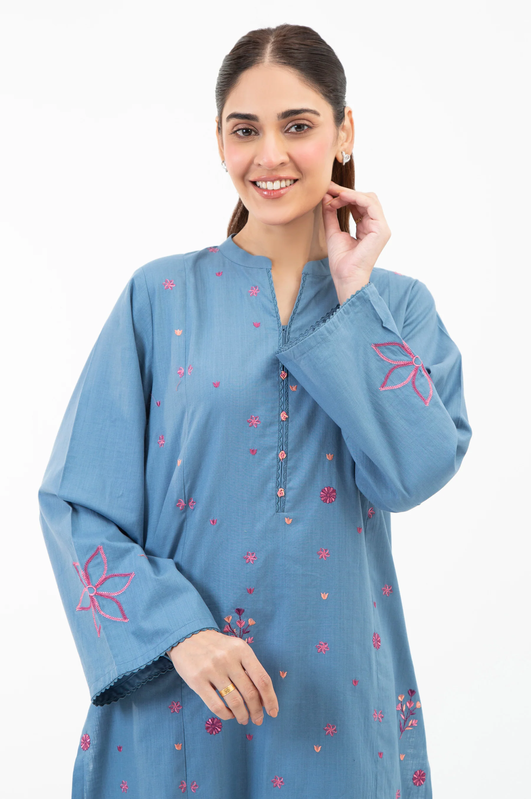 EMBROIDERED COTTON SLUB STITCHED 2 PIECE SUIT - Image 3