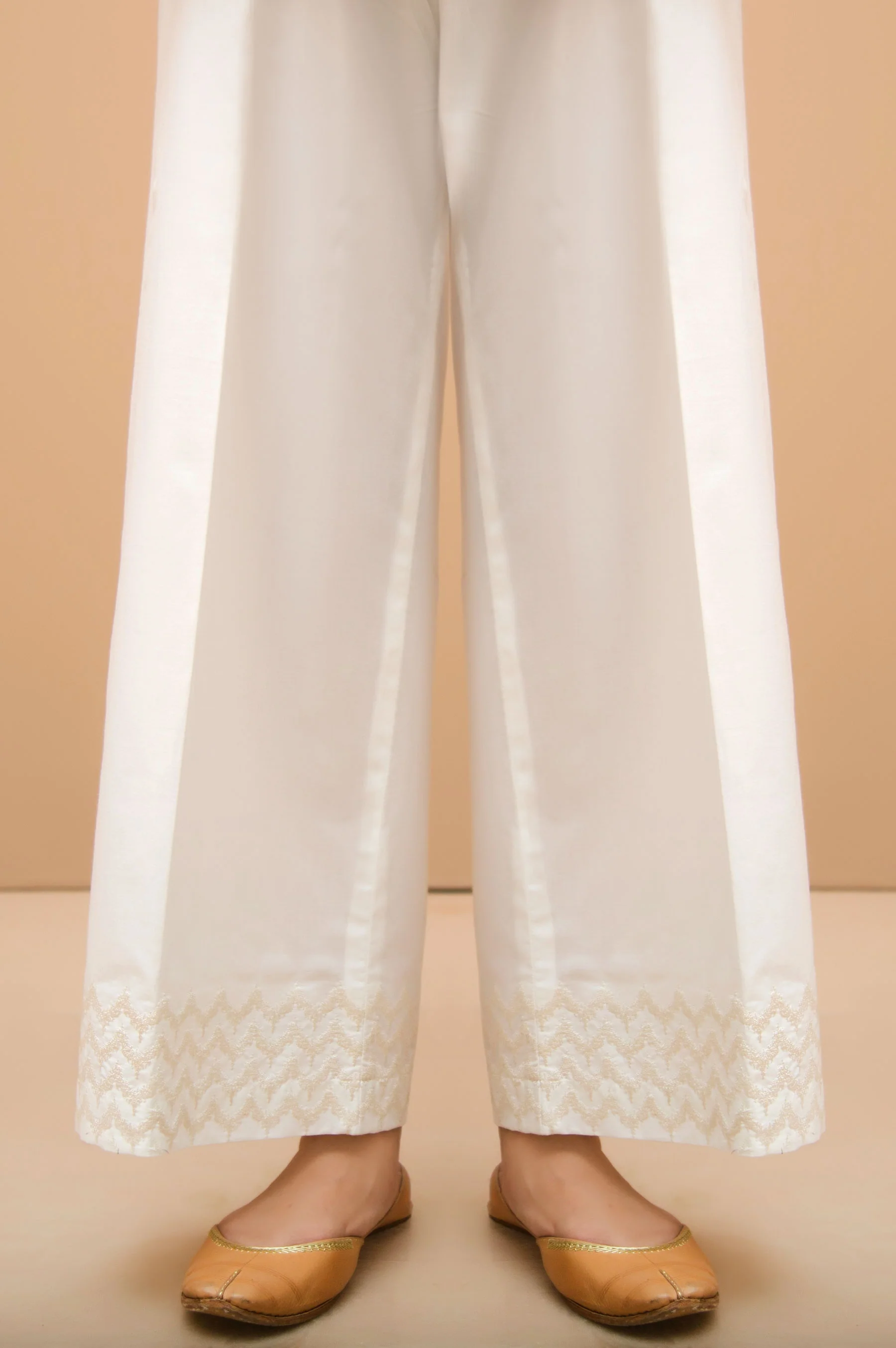 Embroidered Culotte Pants - White