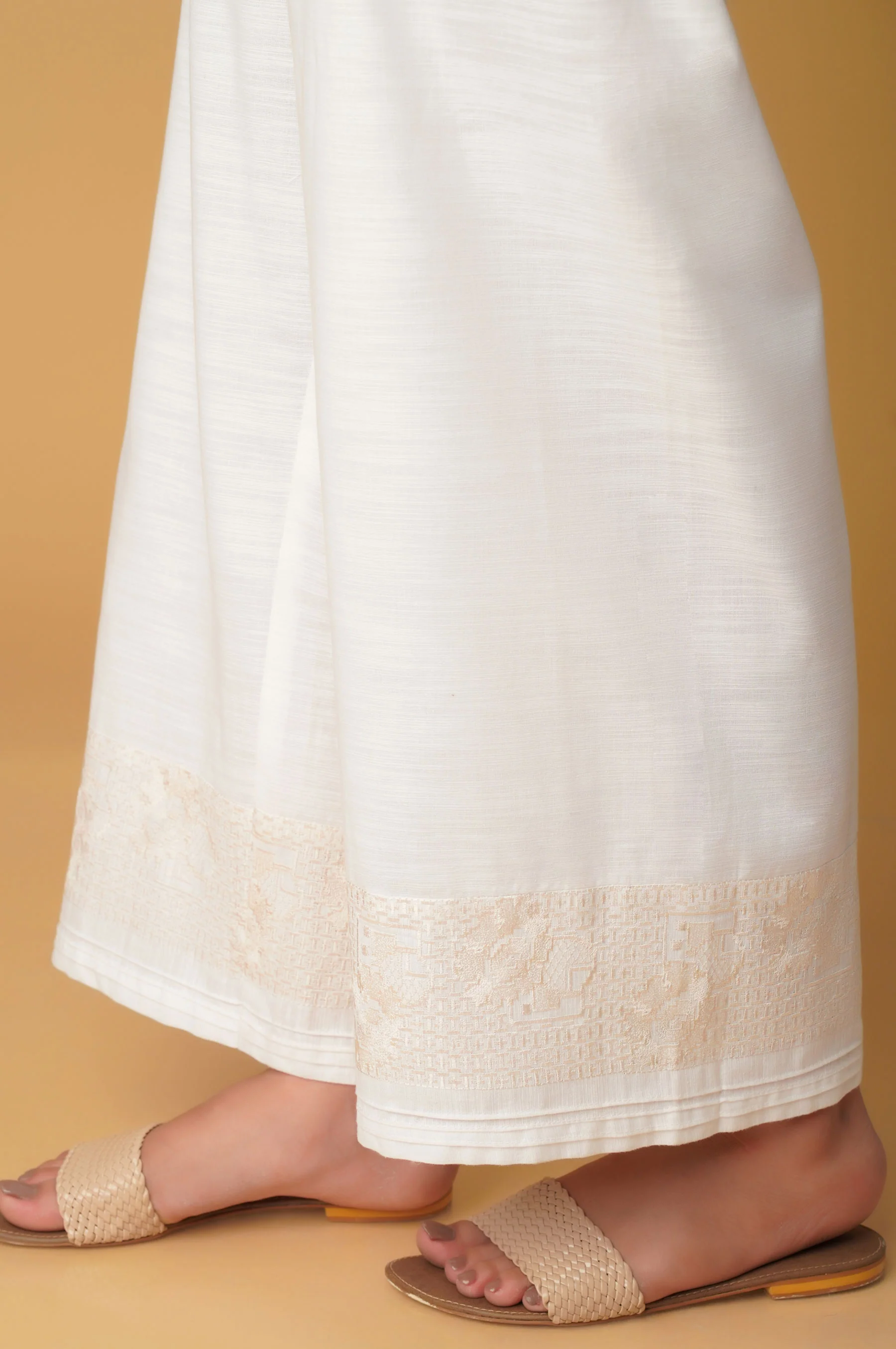 Embroidered Khaddar culottes - White - Image 3