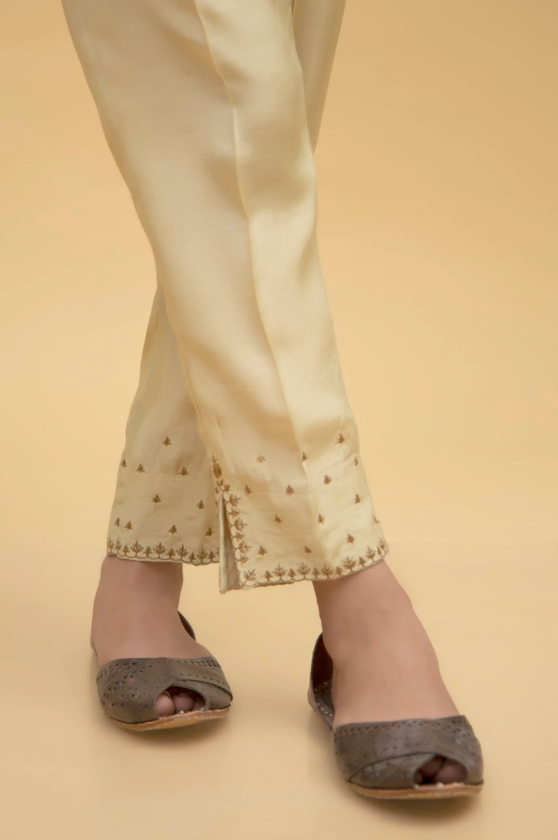 Embroidered Rawsilk Cigarette Pants - Gold - Image 2