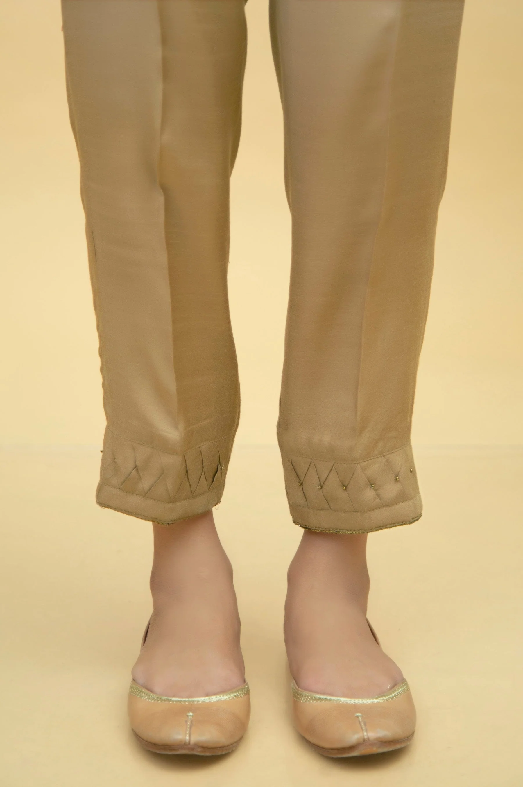 Stylized Rawsilk Cigarette Pants - Hazelnut Gold (FACTORY E-OUTLET)
