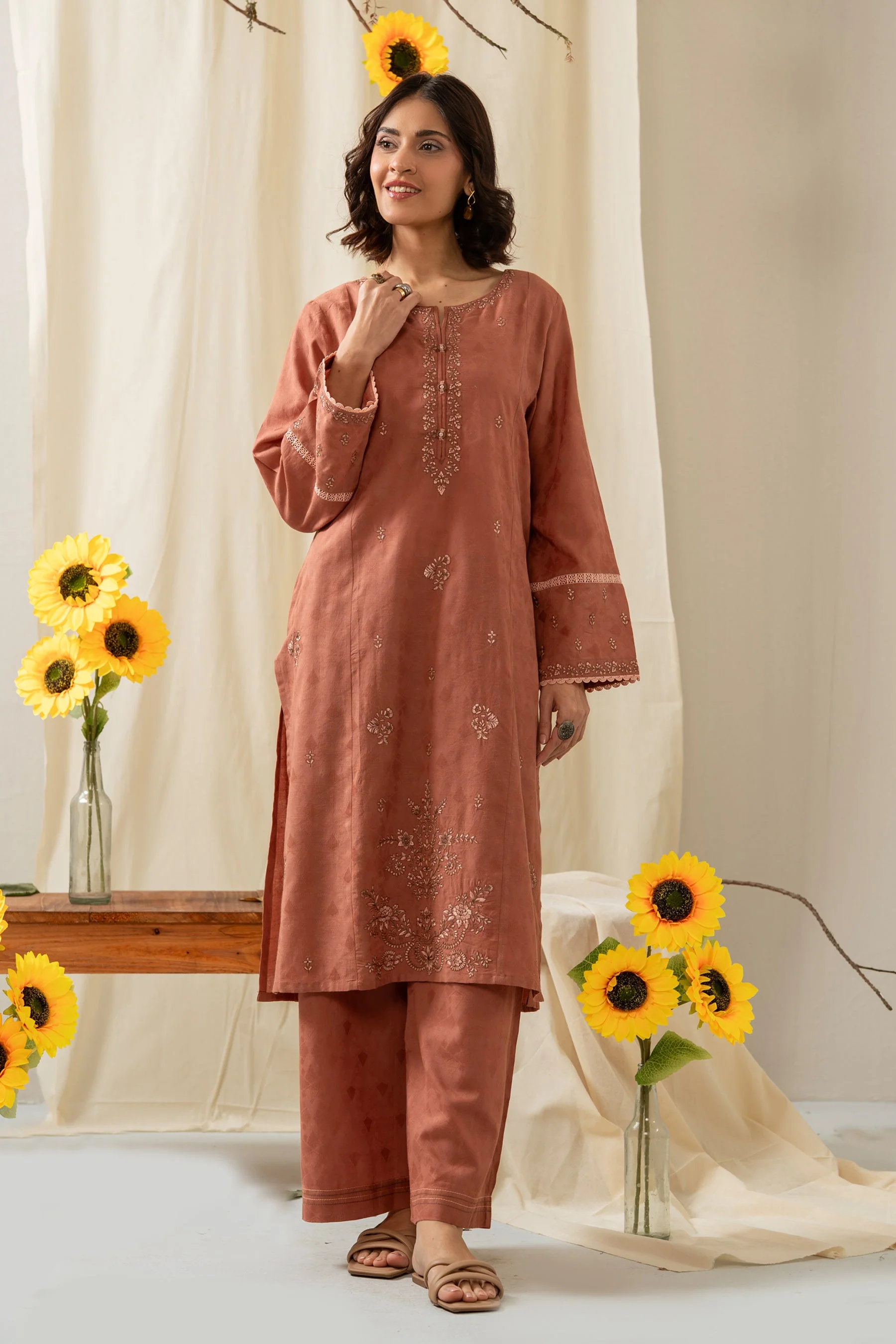 STITCHED EMBROIDERED SELF JACQUARD 2 PIECE SUIT (FACTORY E-OUTLET) - Image 5