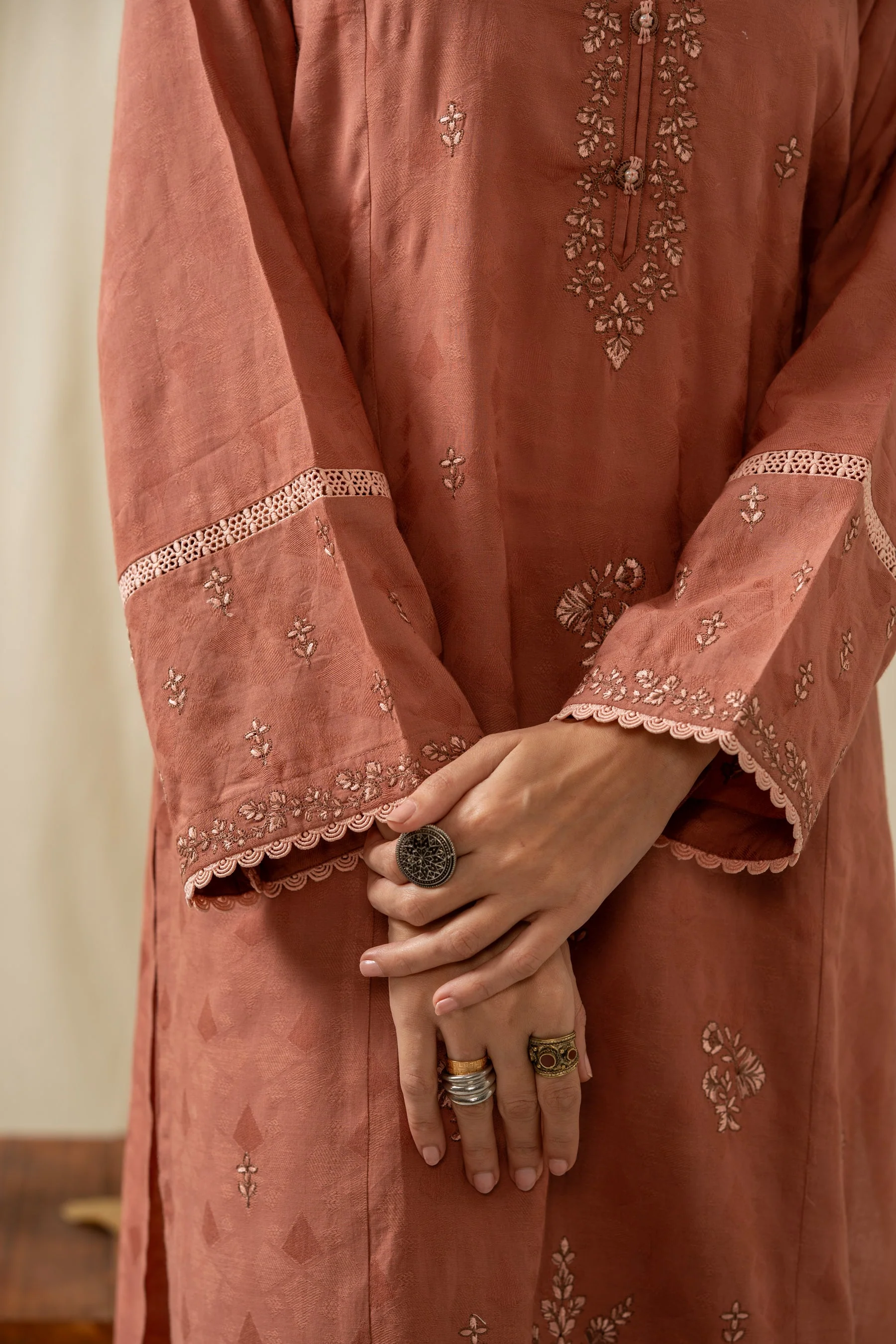 STITCHED EMBROIDERED SELF JACQUARD 2 PIECE SUIT (FACTORY E-OUTLET) - Image 9