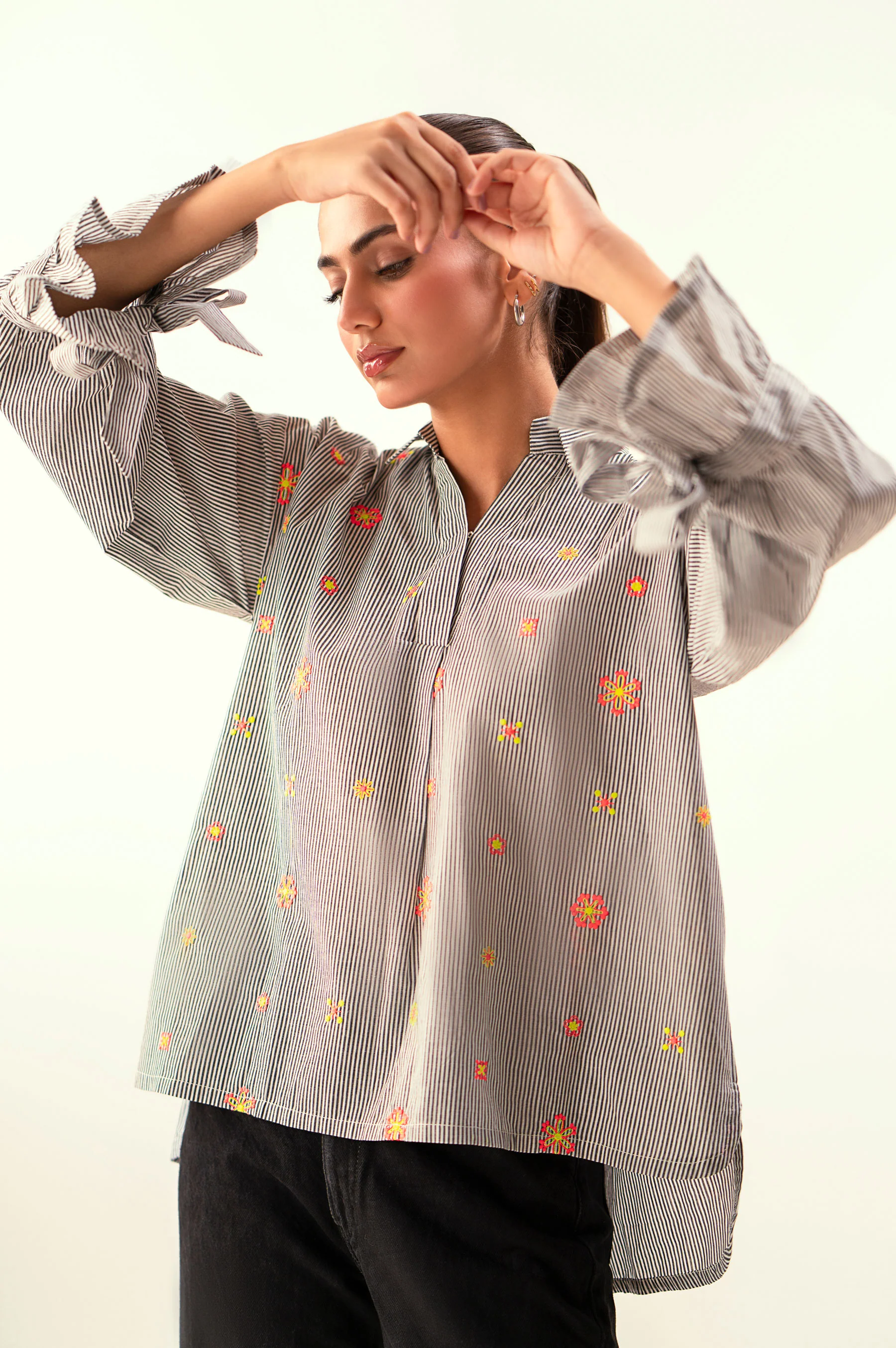 Stitched 1 Piece Embroidered Yarn Dyed Top - Image 2
