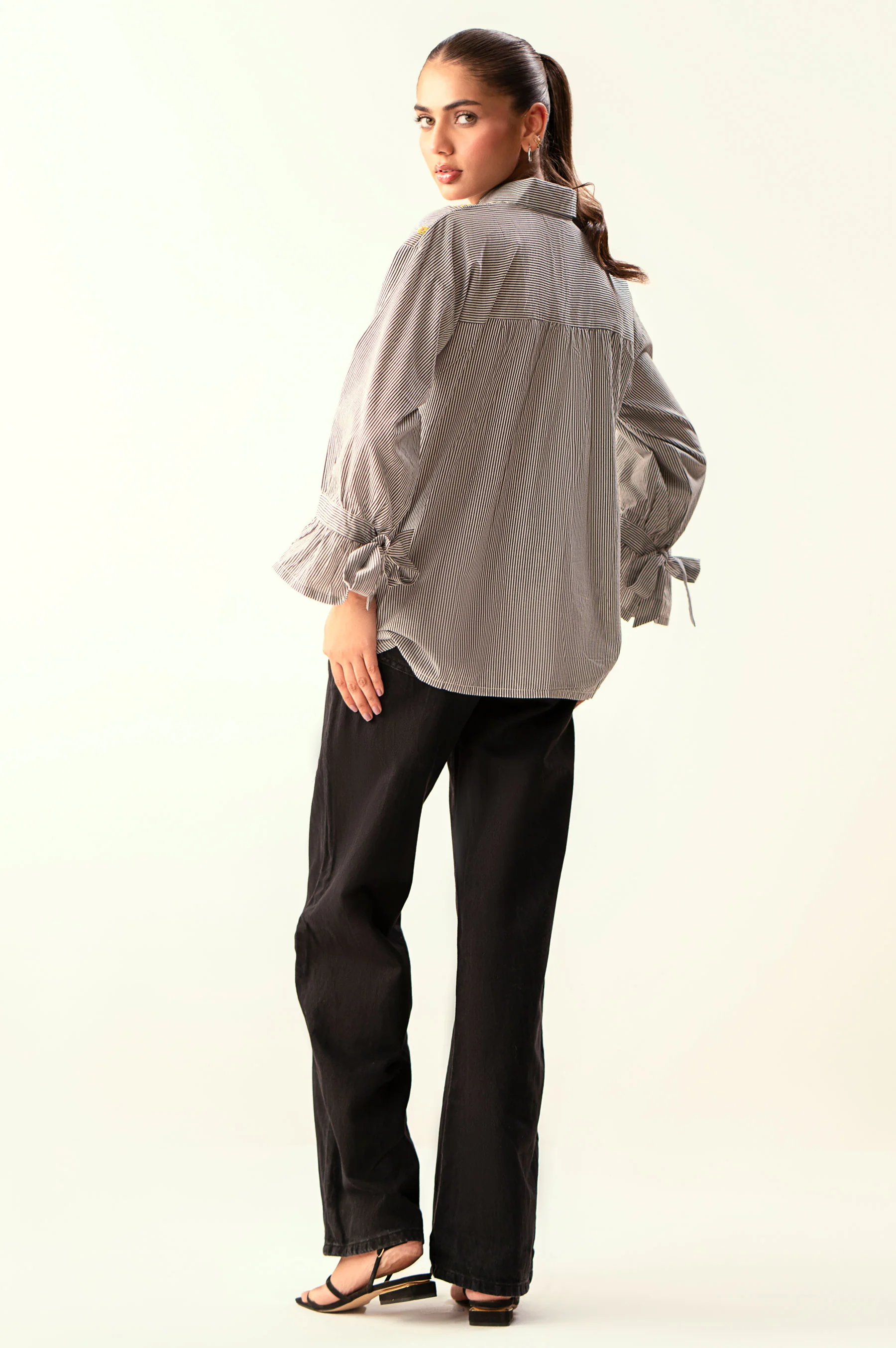 Stitched 1 Piece Embroidered Yarn Dyed Top - Image 4