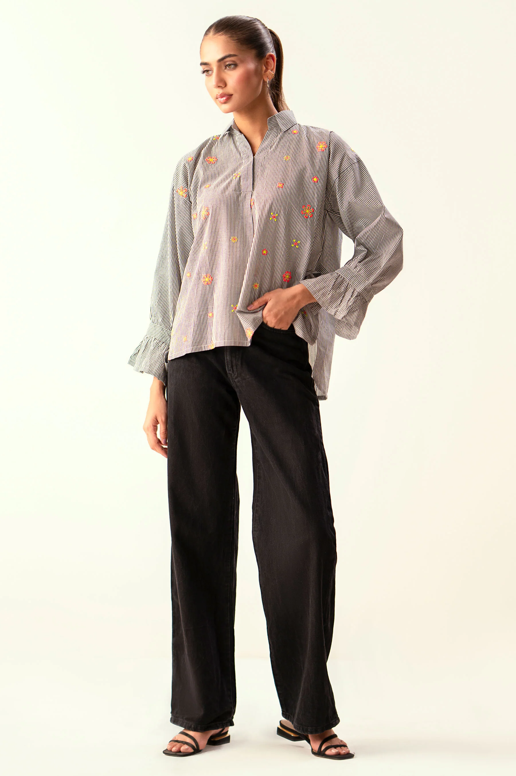 Stitched 1 Piece Embroidered Yarn Dyed Top - Image 5