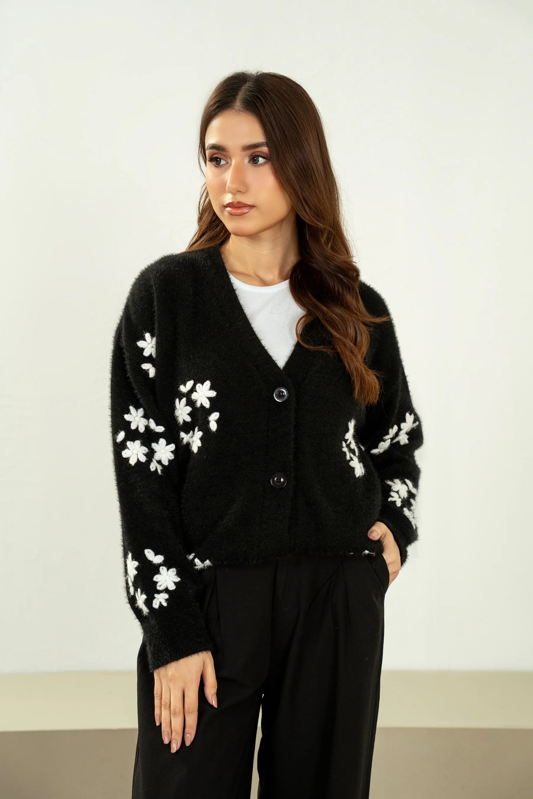 STYLIZED BUTTON DOWN CARDIGAN - Image 3