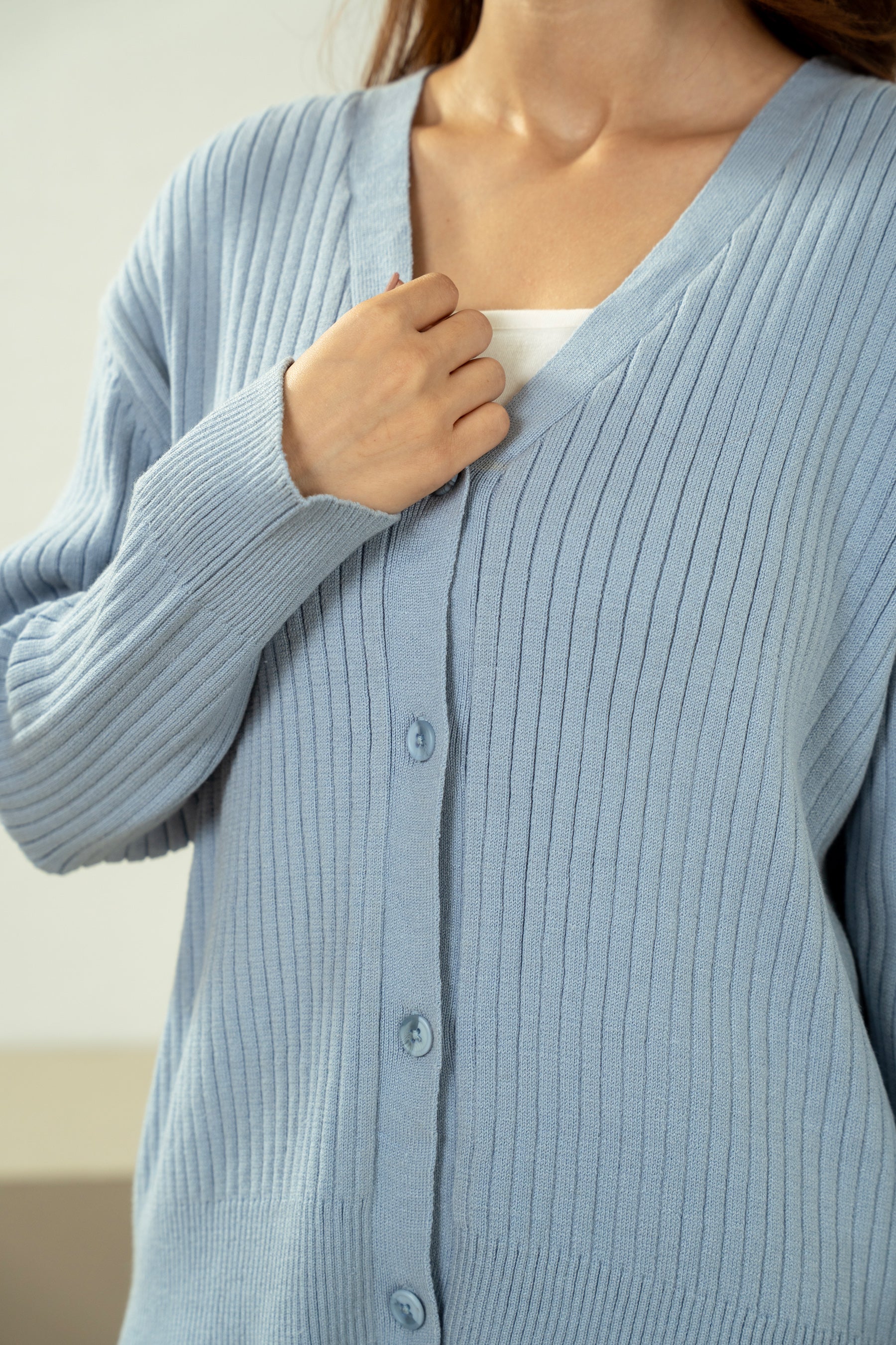 STYLIZED BUTTON DOWN CARDIGAN - Image 7