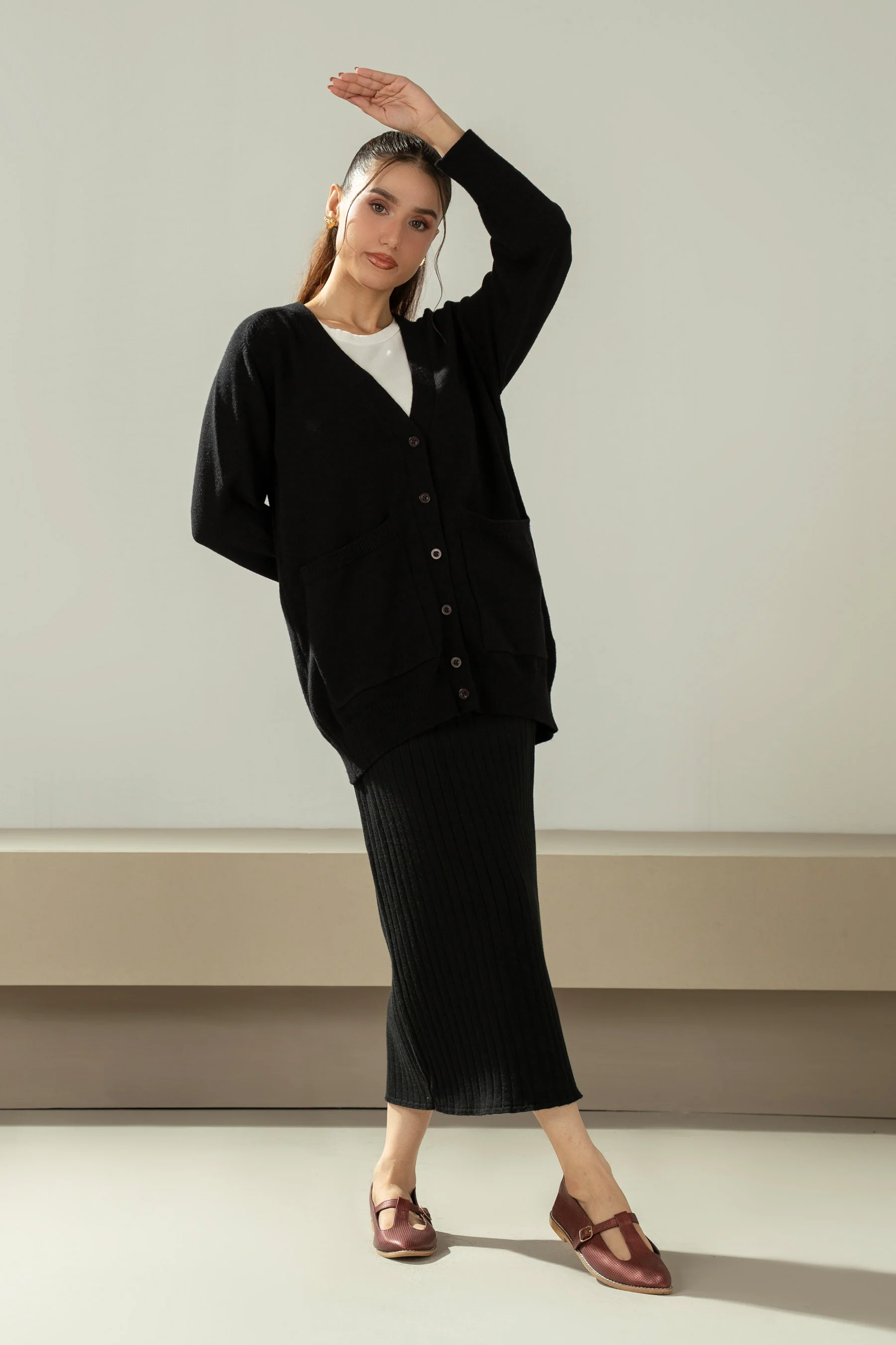 STYLIZED TRADITIONAL BUTTON DOWN - Image 3