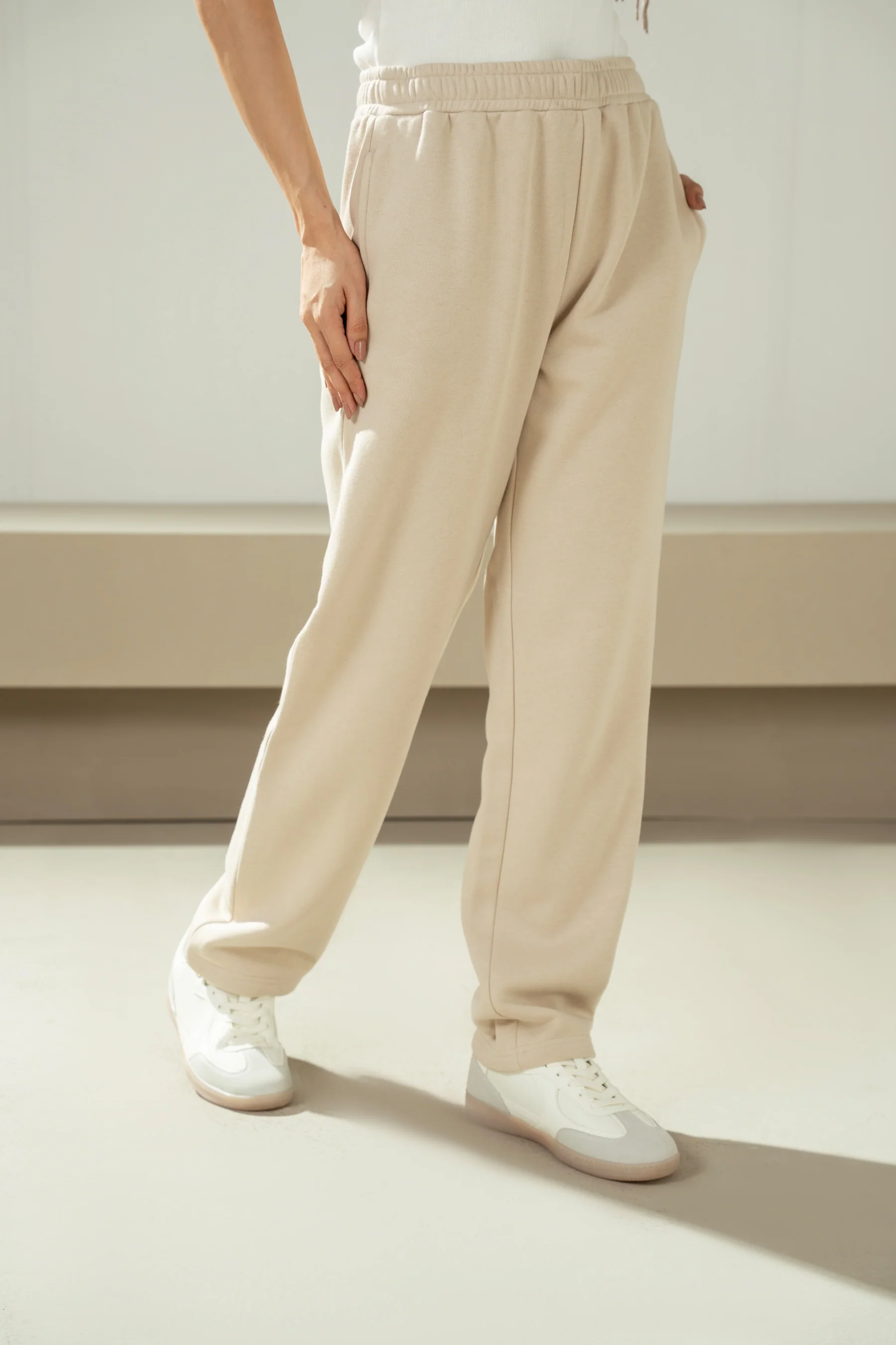 KNIT FLEECE BOTTOM - Image 3