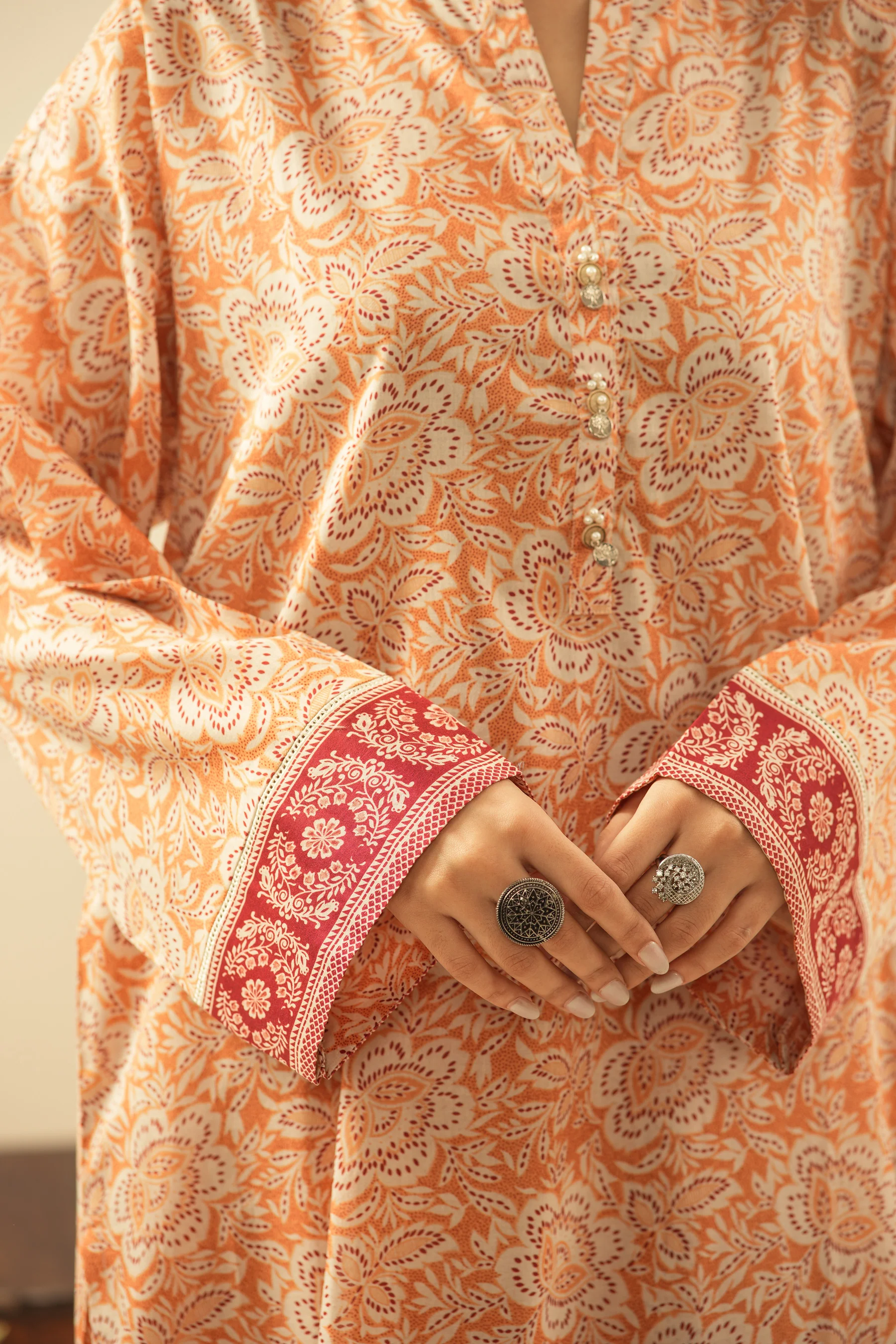 PRINTED CAMBRIC STITCHED 2 PIECE SUIT - Image 2
