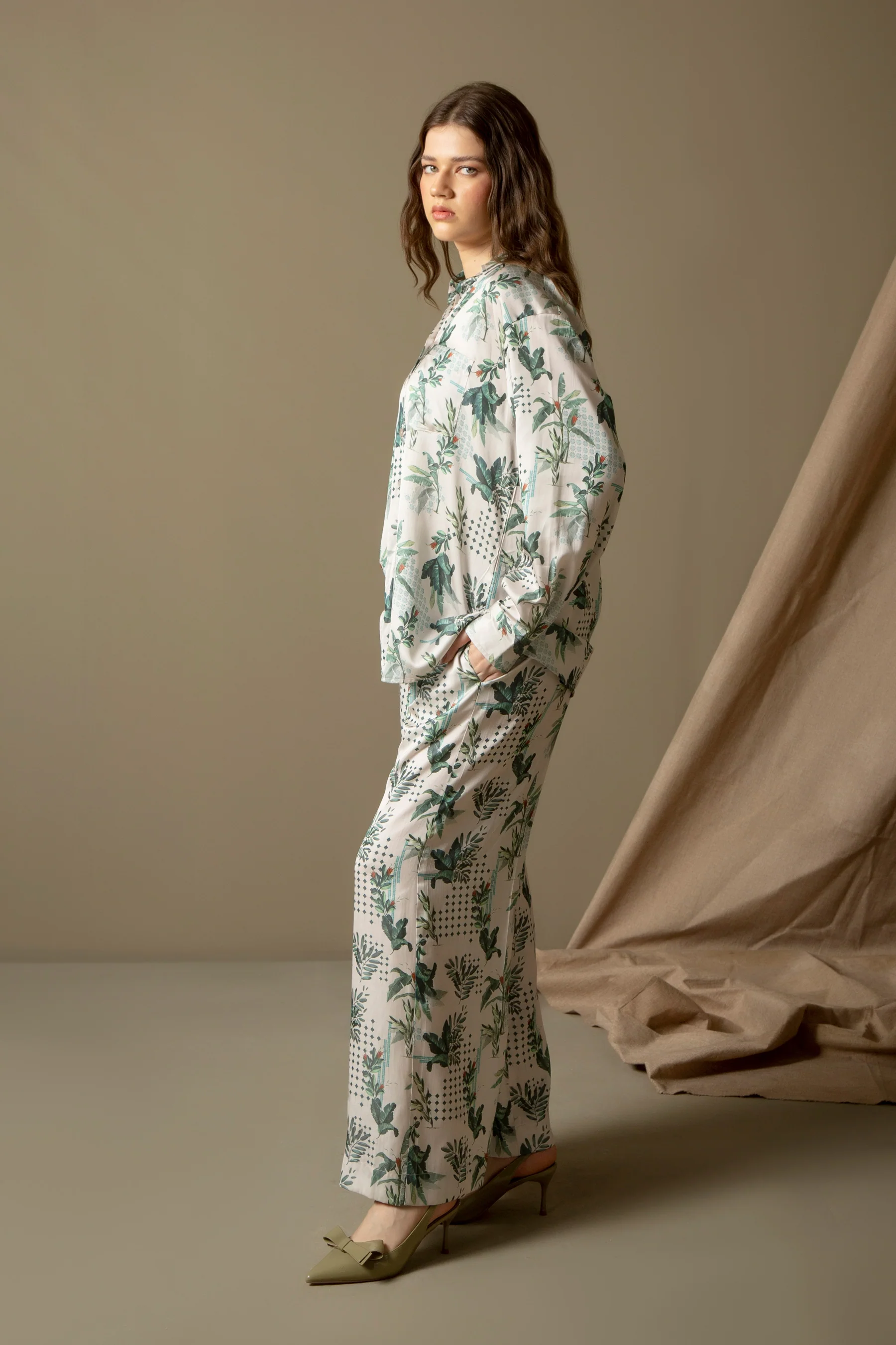 PRINTED SATIN SILK CO-ORD SET - Image 9