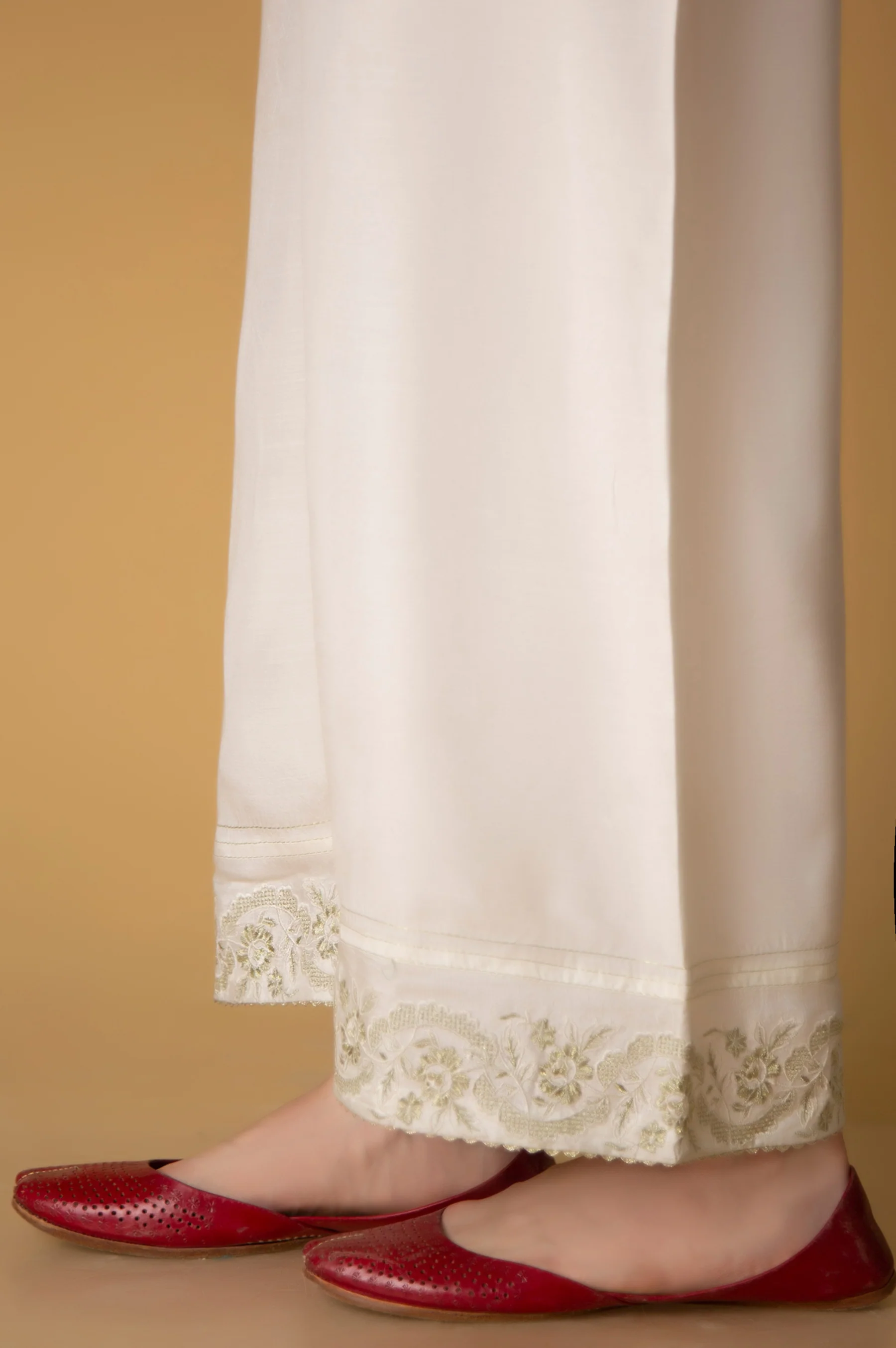 Embroidered Raw Silk Culotte Pants - Image 4