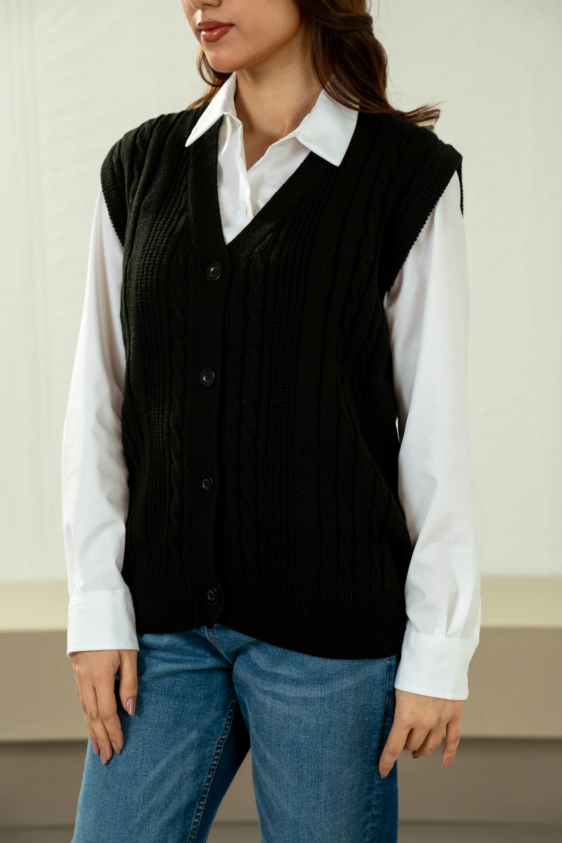 STYLIZED BUTTON DOWN CARDIGAN - Image 2
