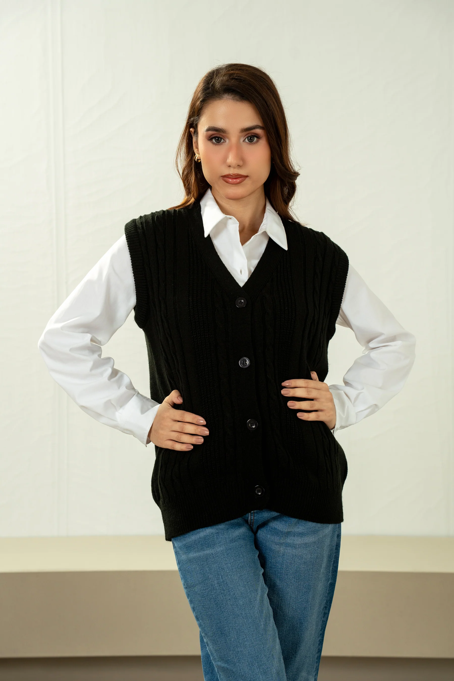 STYLIZED BUTTON DOWN CARDIGAN - Image 3