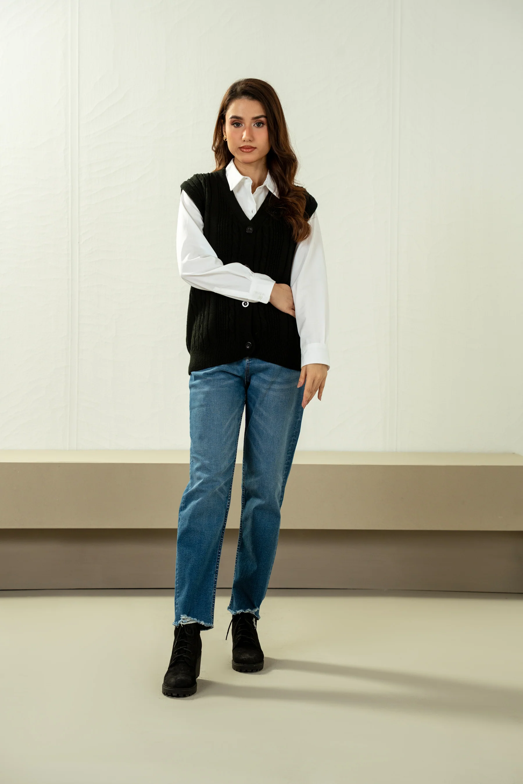 STYLIZED BUTTON DOWN CARDIGAN - Image 6