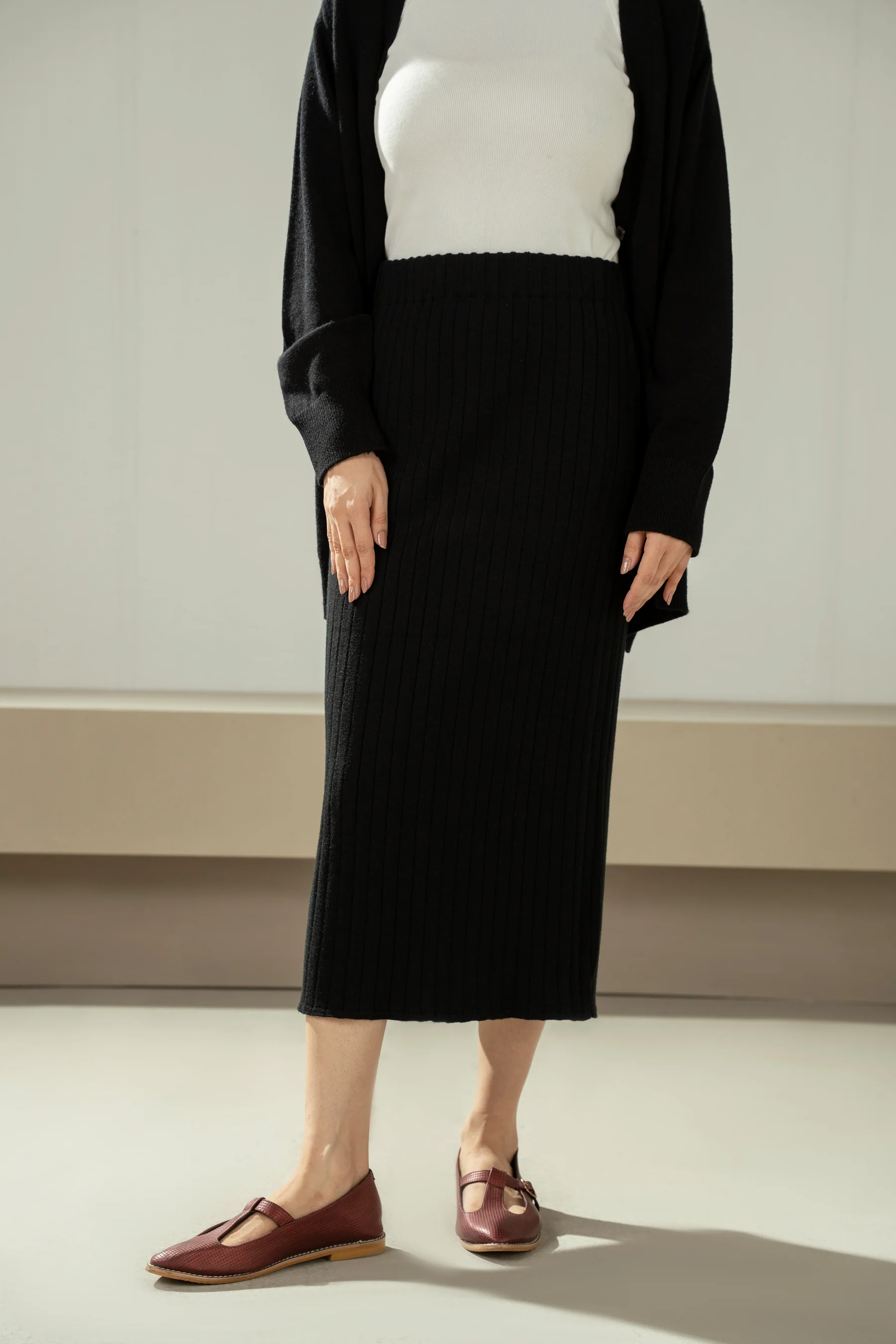 KNITTED SKIRT - Image 2