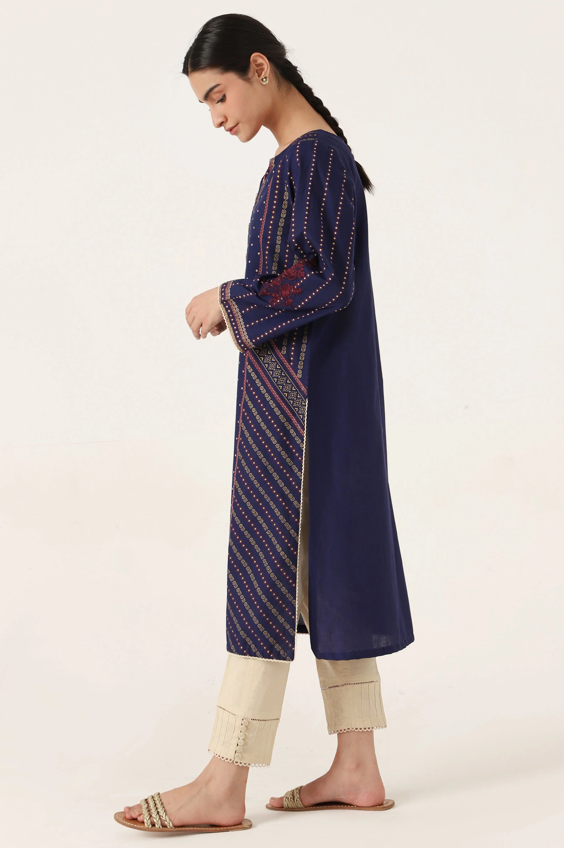 Stitched 1 Piece Embroidered Screen Print Shirt - Image 3