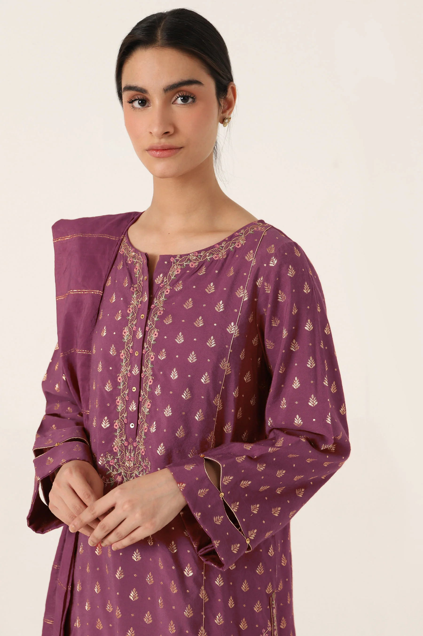 Stitched 2 Piece Embroidered Jacquard Suit - Image 2