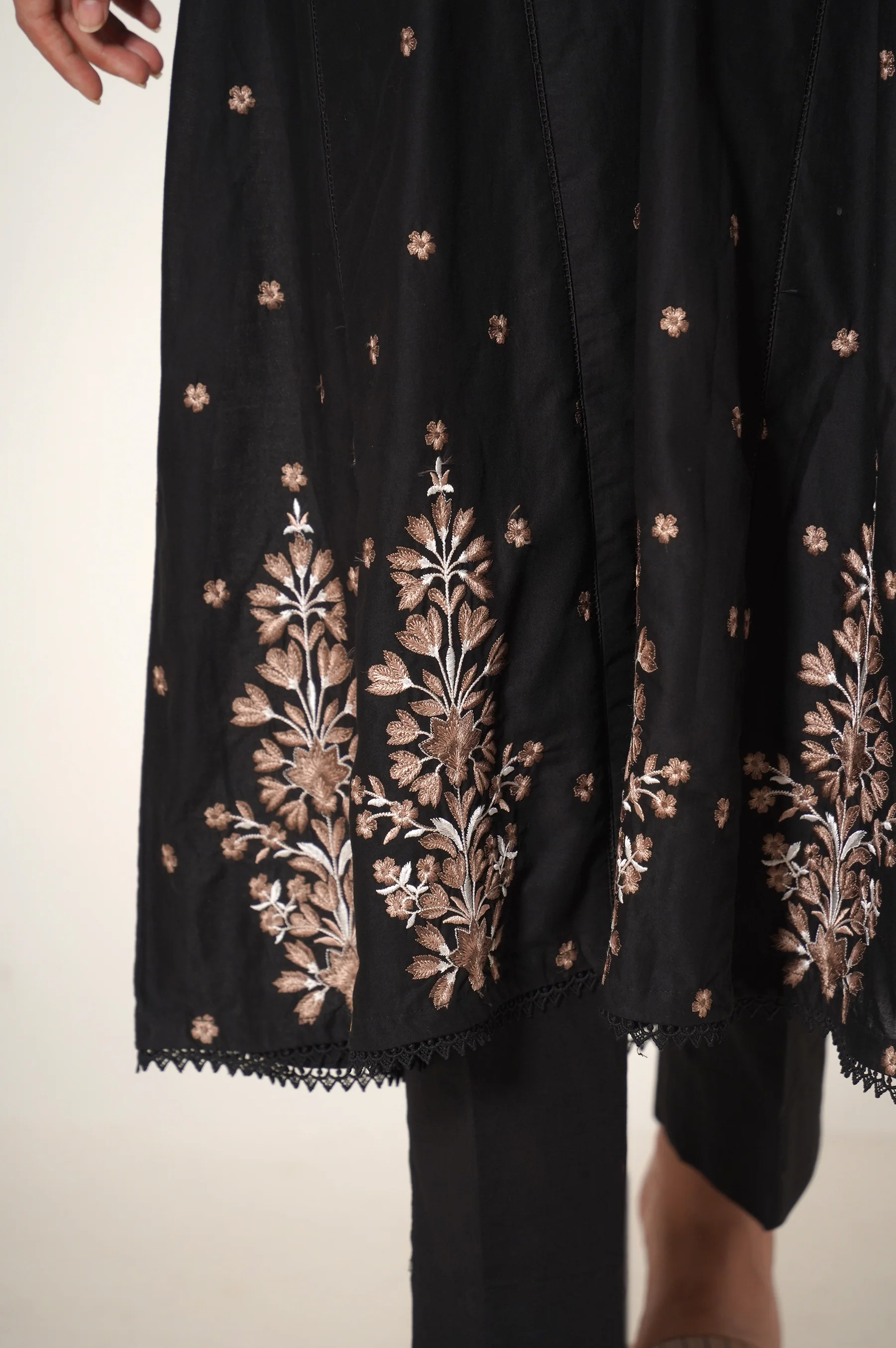 Stitched 1 Piece Cambric Embroidered Shirt - Image 3