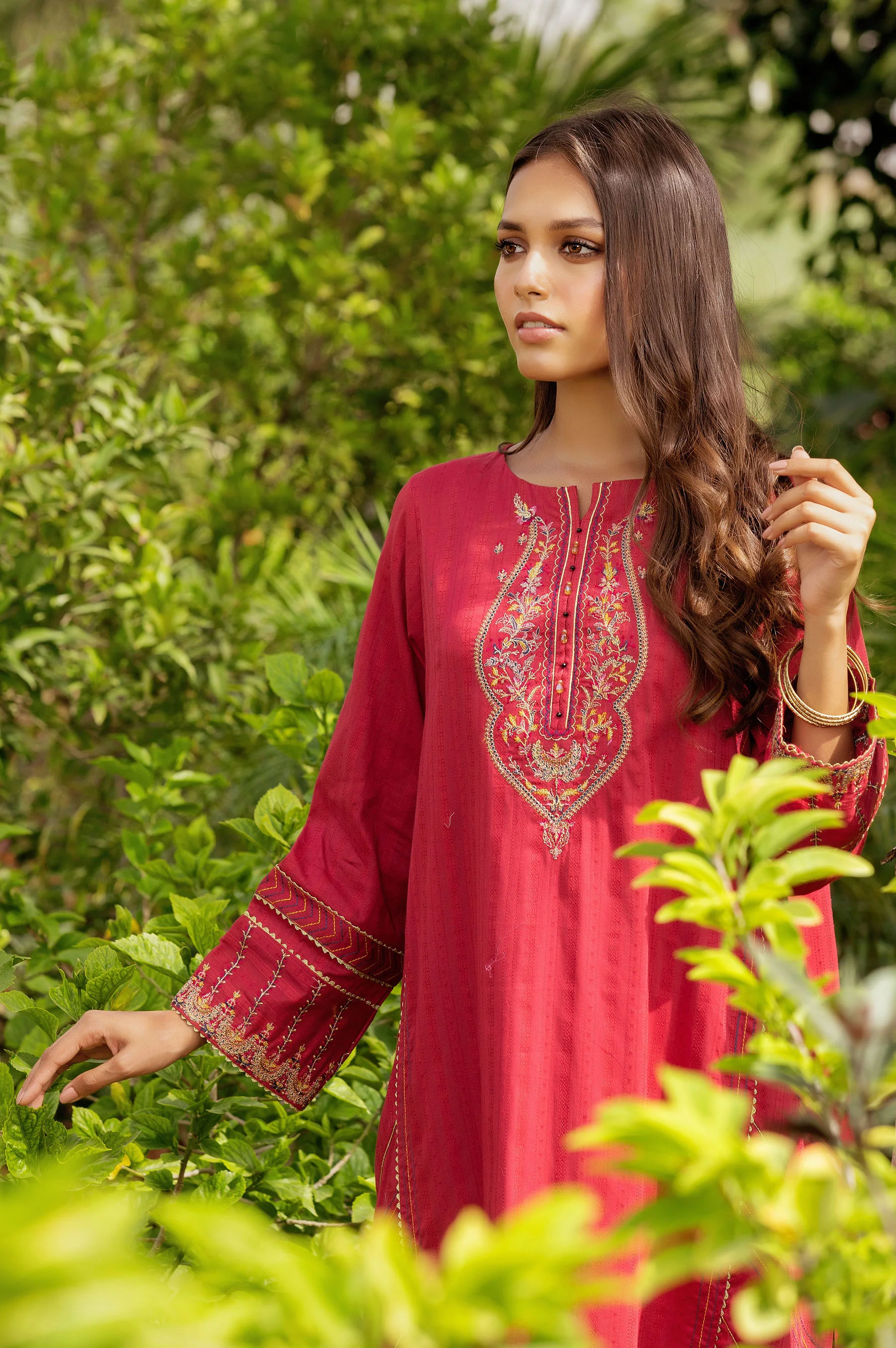 Stitched 1 Piece Embroidered Chikan Tarkashi Top - Image 6
