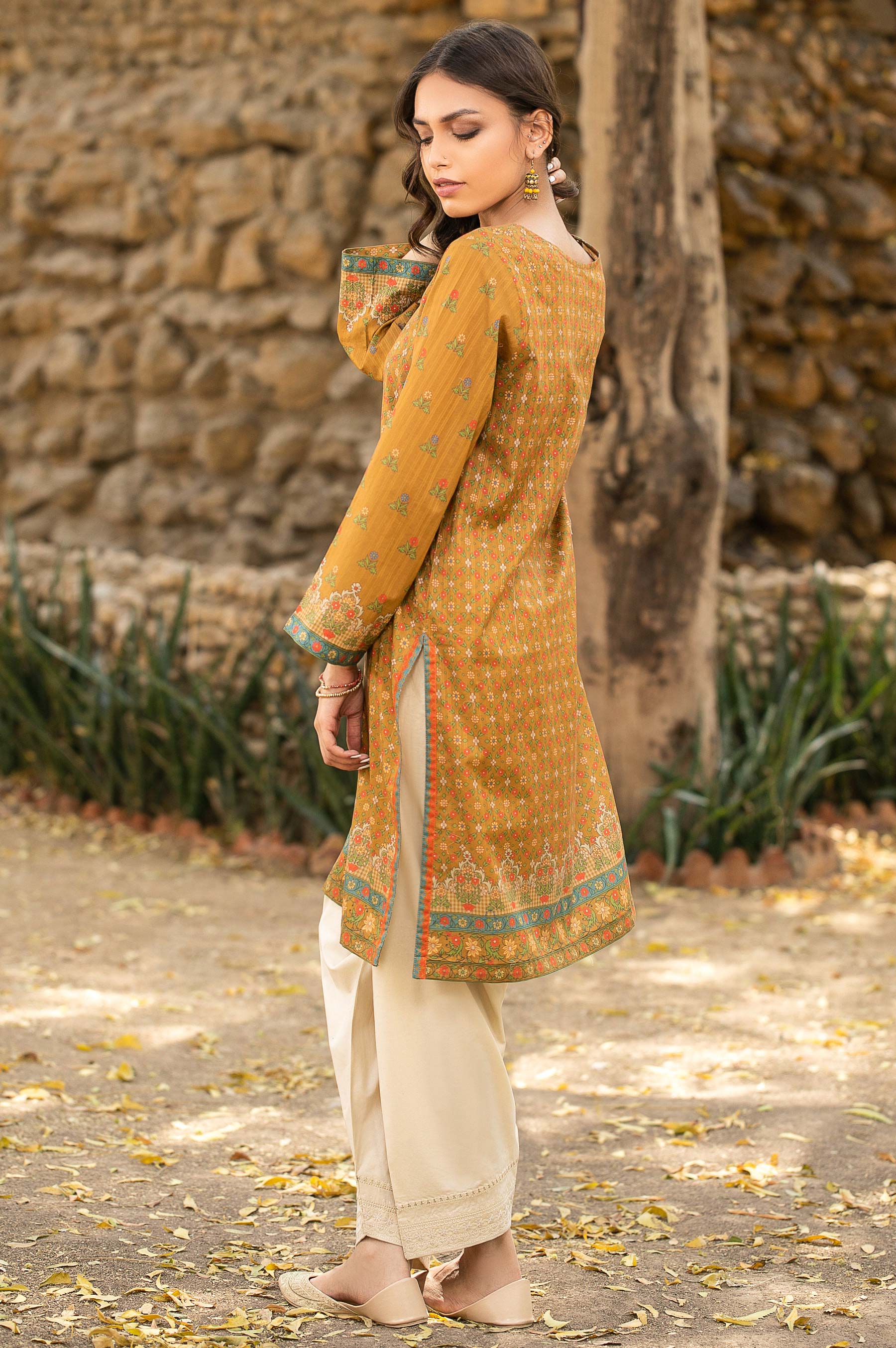 Stitched 1 Piece Digital Printed Doria Lawn Shirt - Image 2