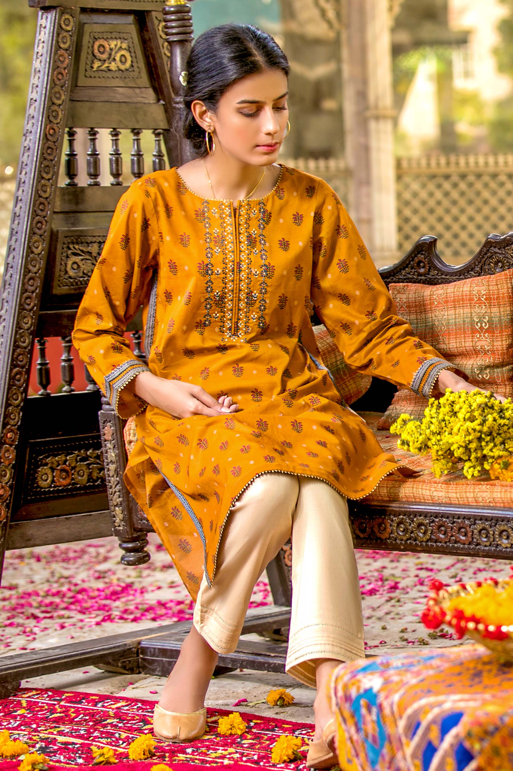 Stitched 1 Piece Digital Printed Doria Lawn Shirt - Image 4
