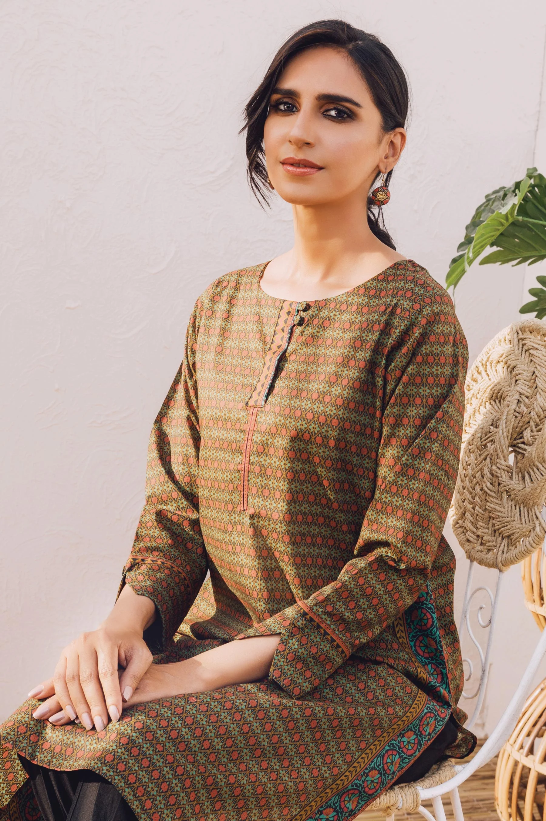 Stitched 1 Piece Digital Printed Lawn Shirt - Image 3