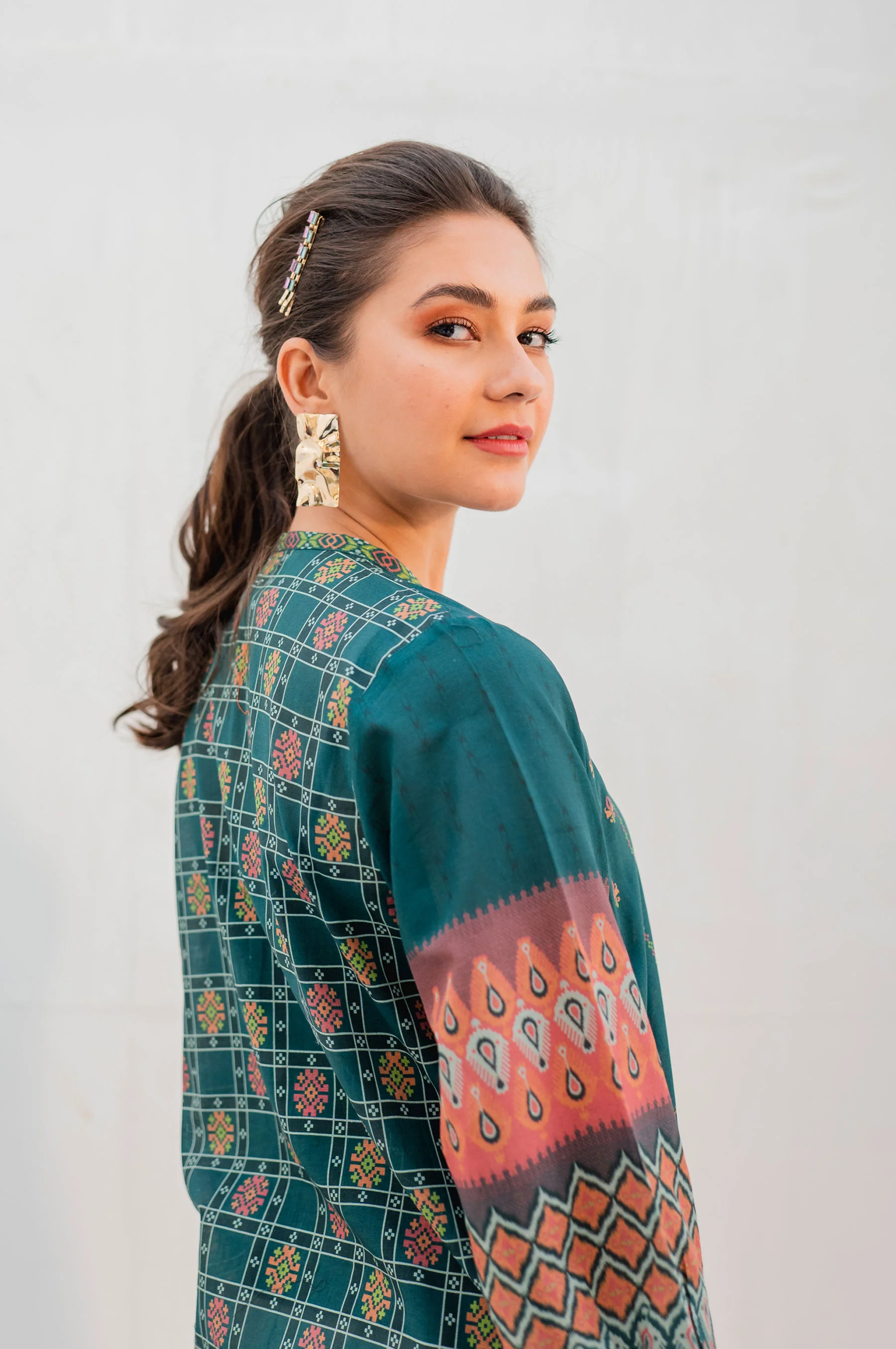 Stitched 1 Piece Digital Printed Lawn Shirt - Image 4