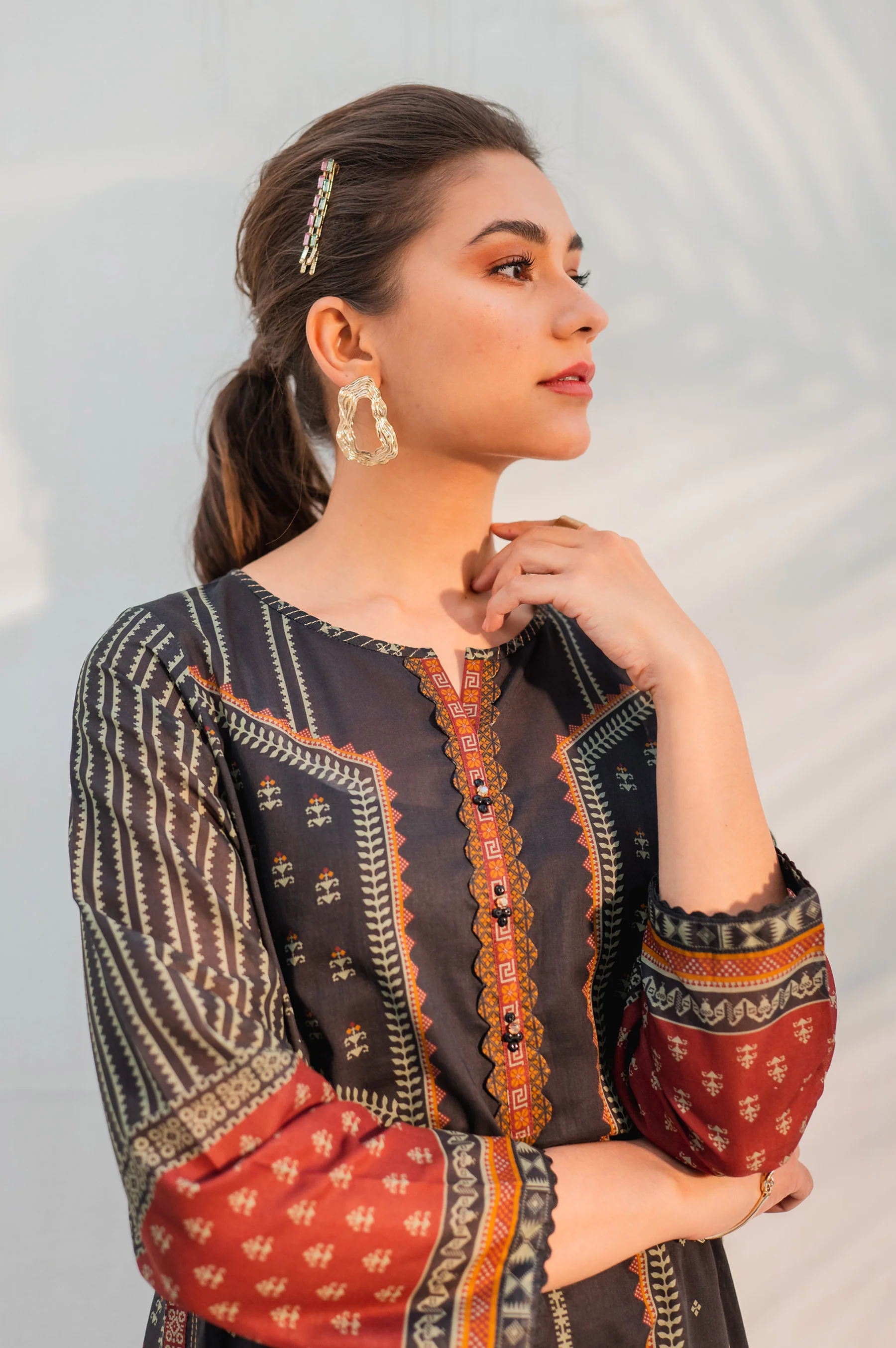 Stitched 1 Piece Digital Printed Lawn Shirt - Image 3