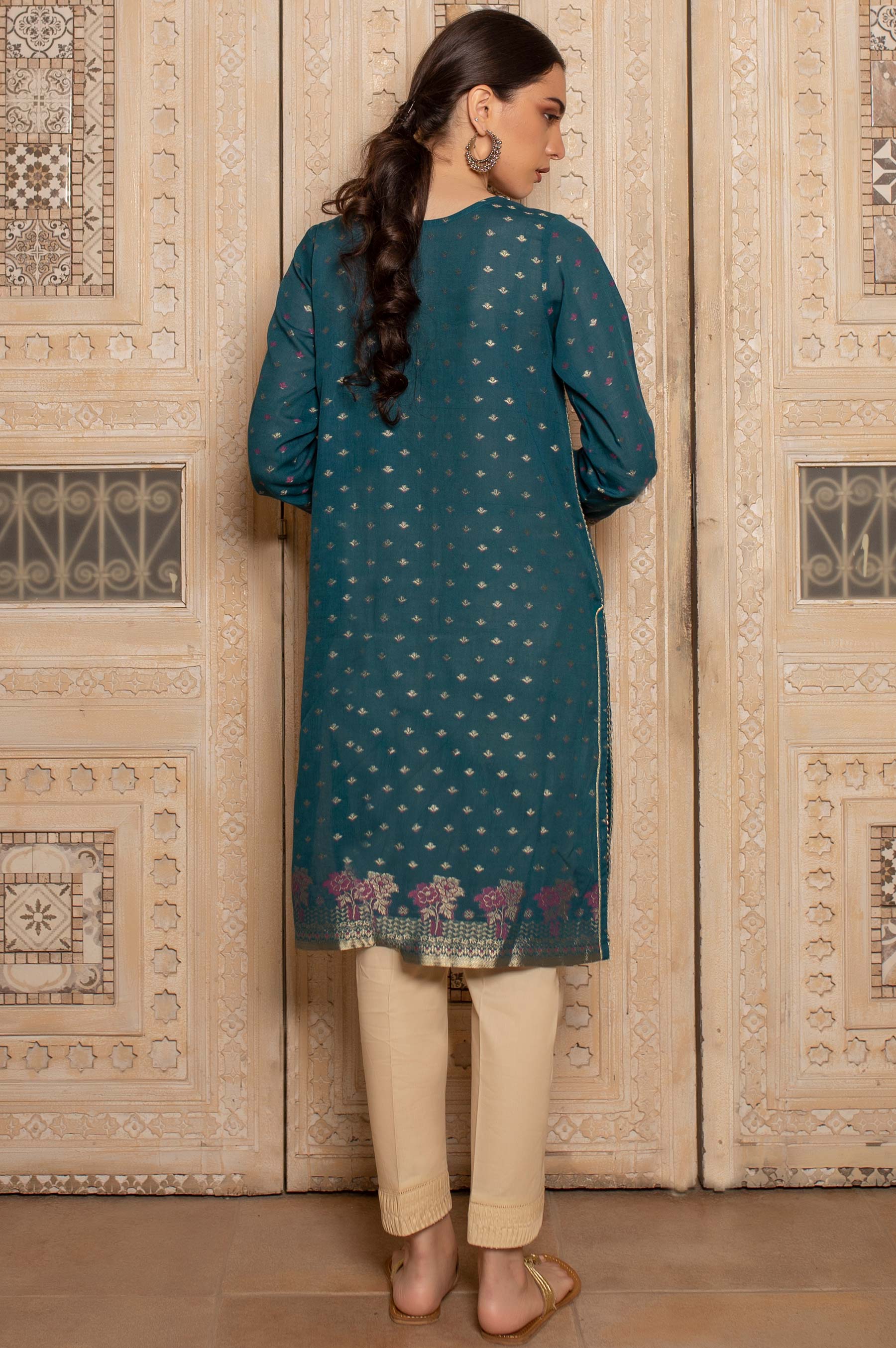 Stitched 1 Piece Dyed Jacquard Shirt - Image 4