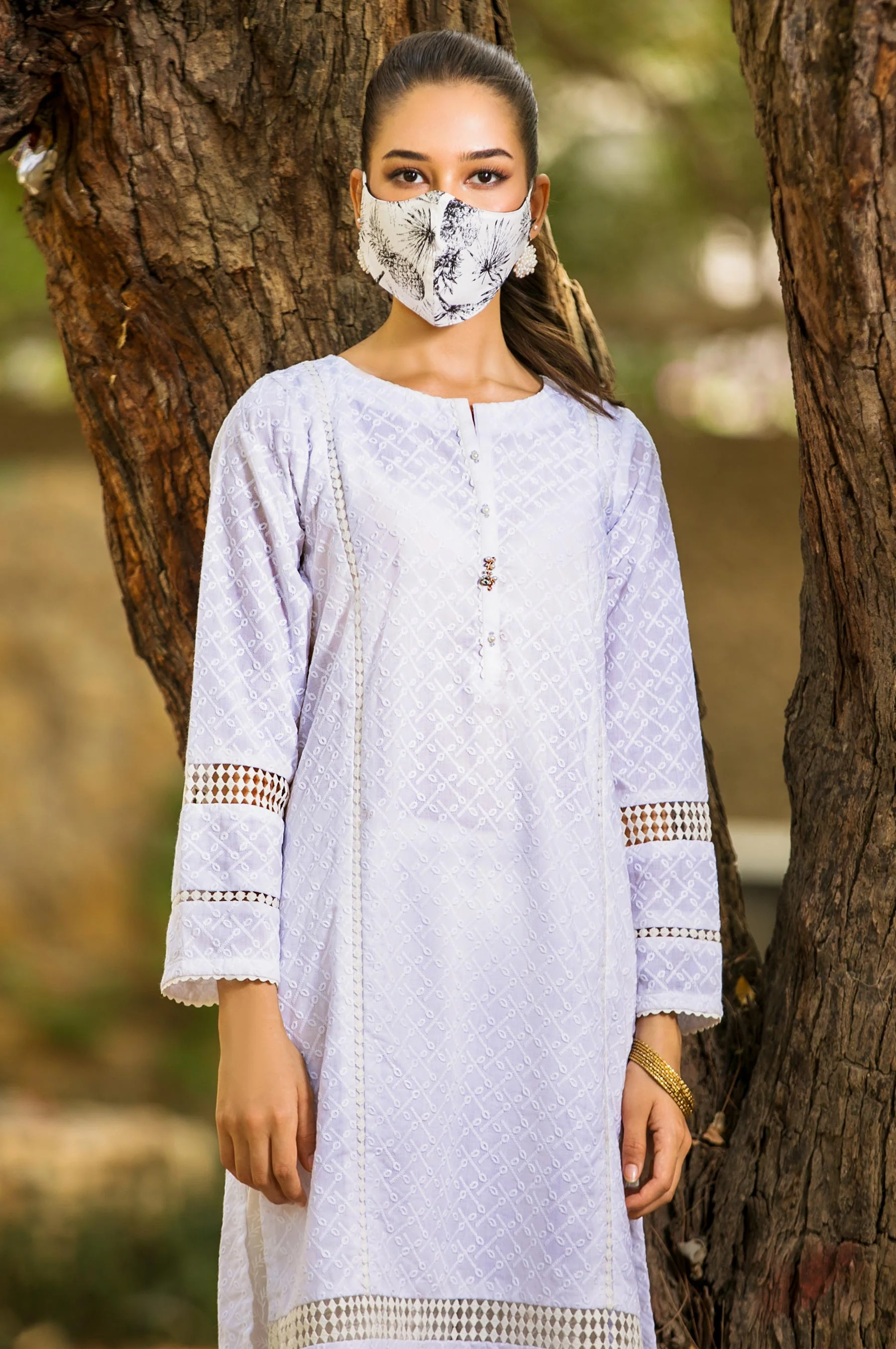 Stitched 1 Piece Embellished Shirt - Image 5