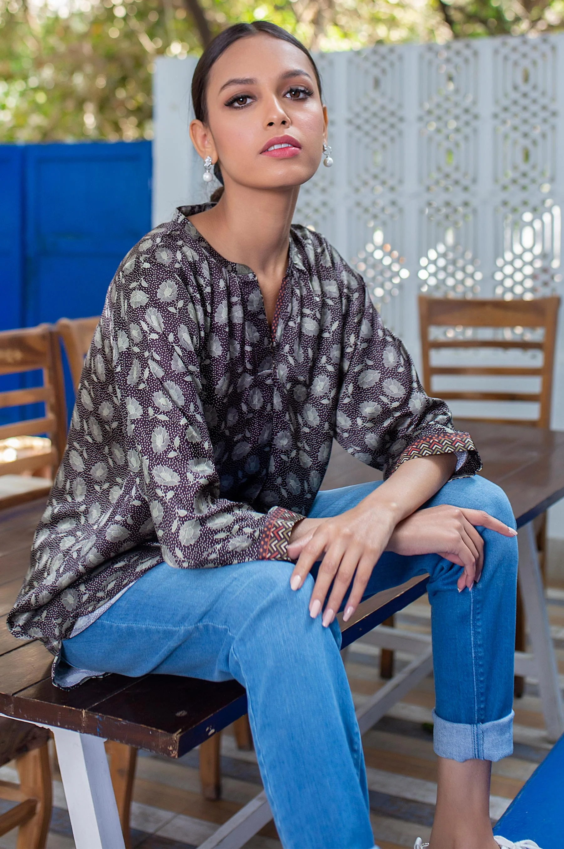 Stitched 1 Piece Embellished Satin Shirt - Image 3